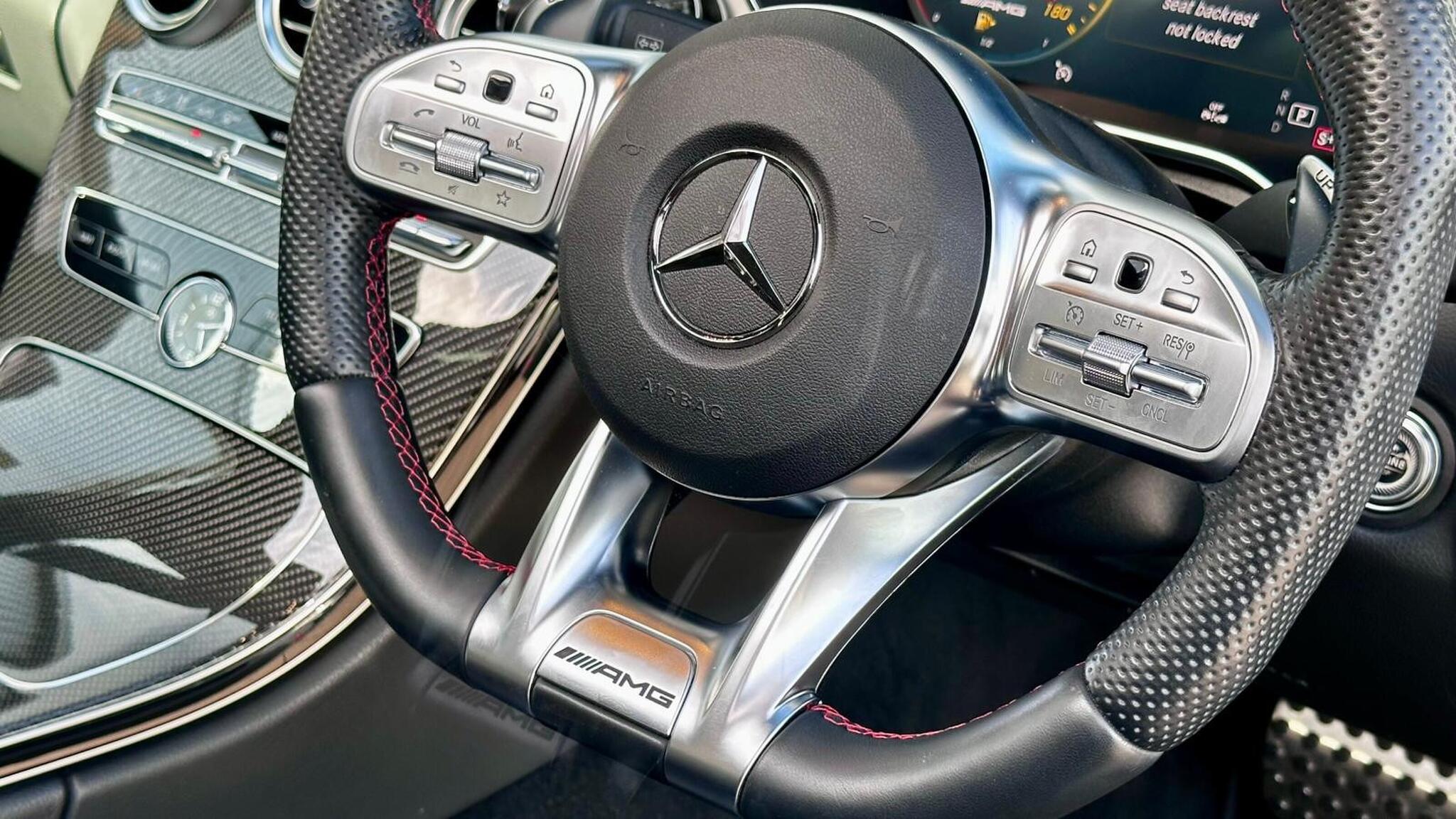 Mercedes-Benz C Class view 29