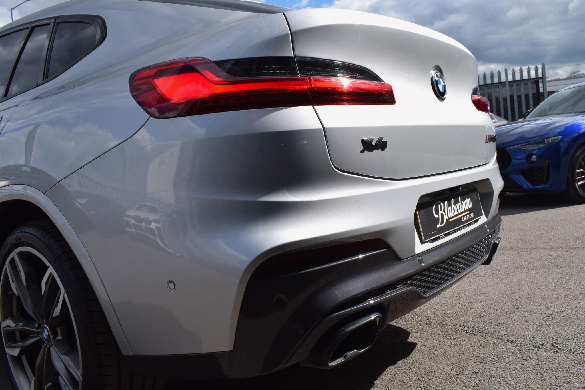 BMW X4 view 37