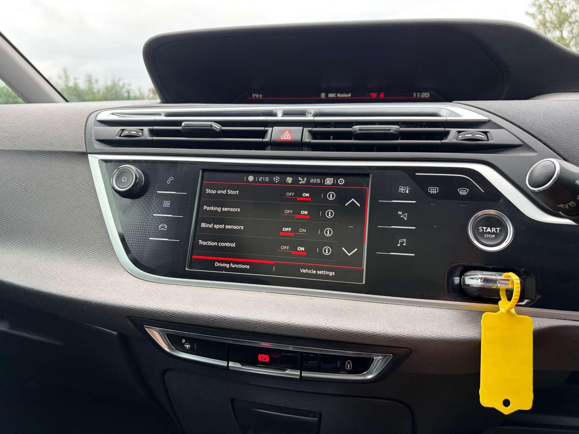 Citroen Grand C4 Picasso view 50