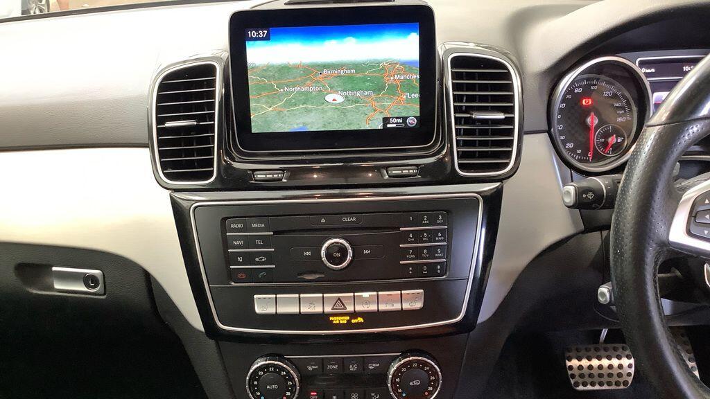 Mercedes-Benz Gle view 5