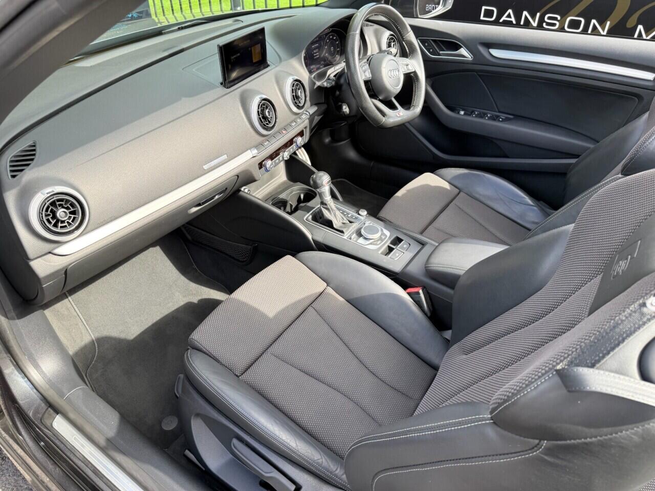 Audi A3 Cabriolet view 36