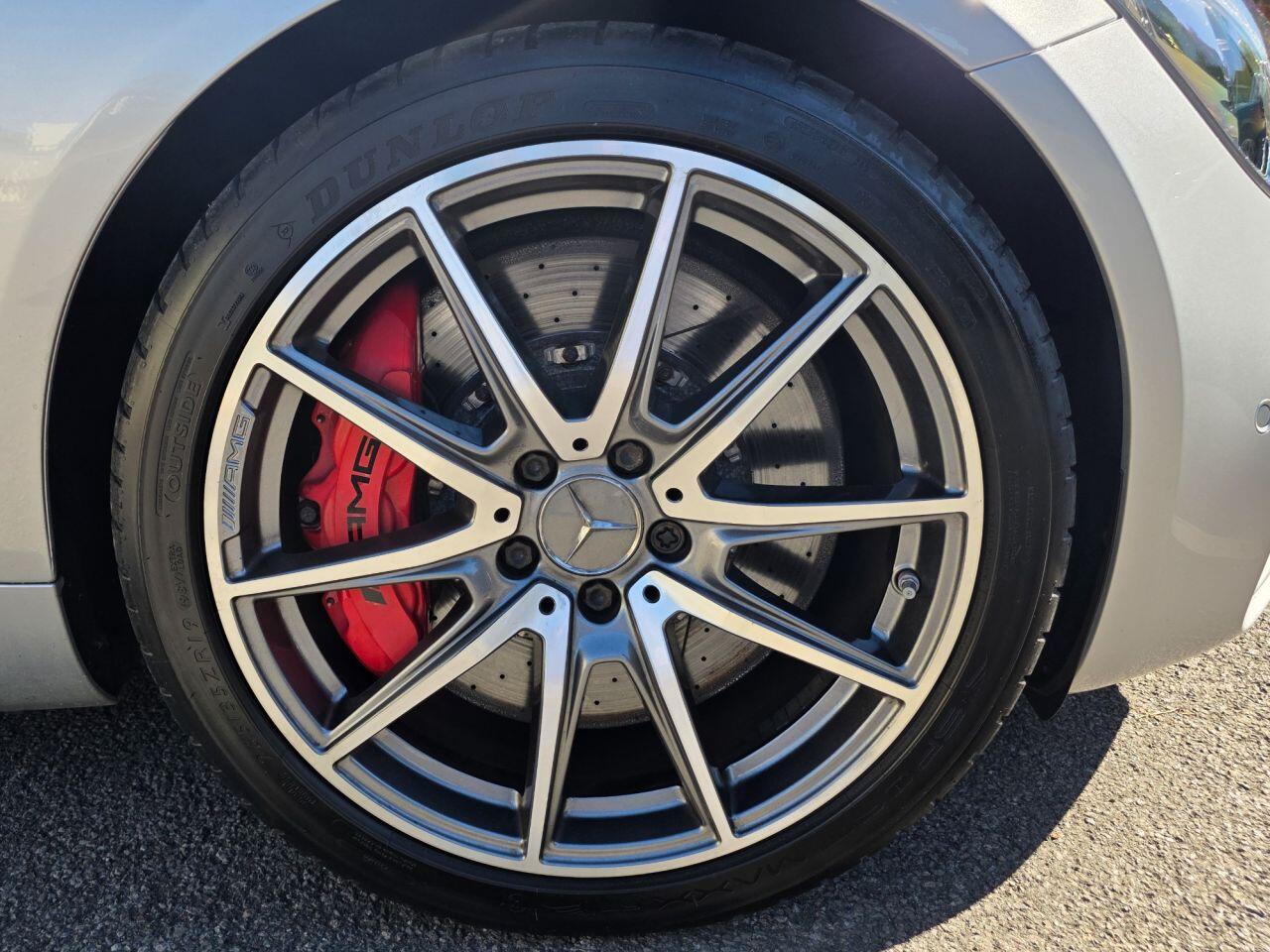 Mercedes-Benz AMG GT view 14