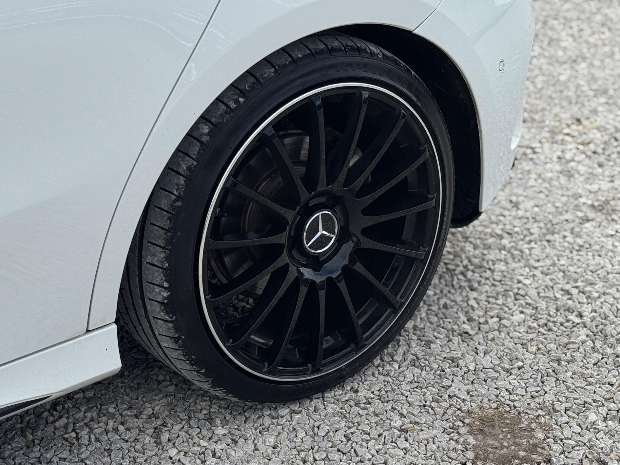Mercedes-Benz A-Class view 89