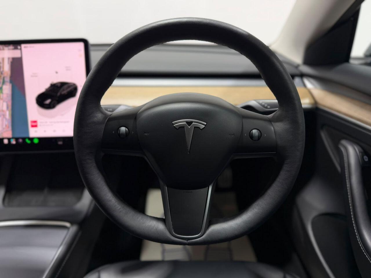 Tesla Model 3 view 18