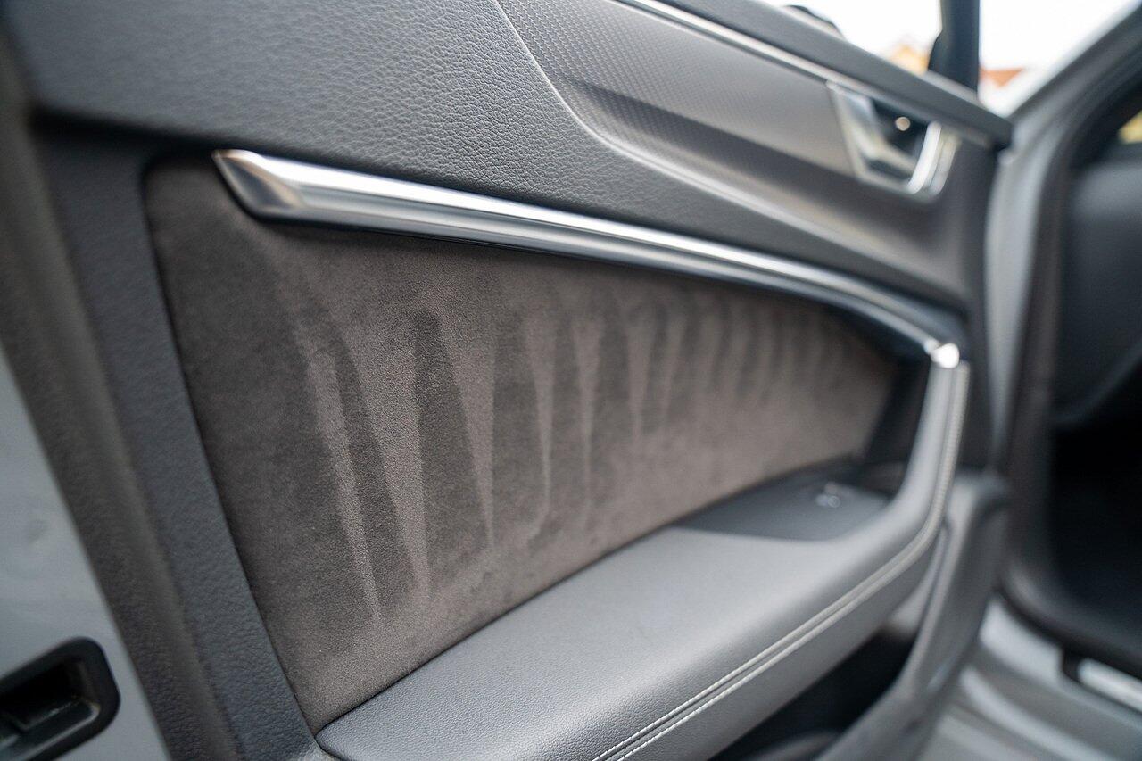 Audi RS6 view 74