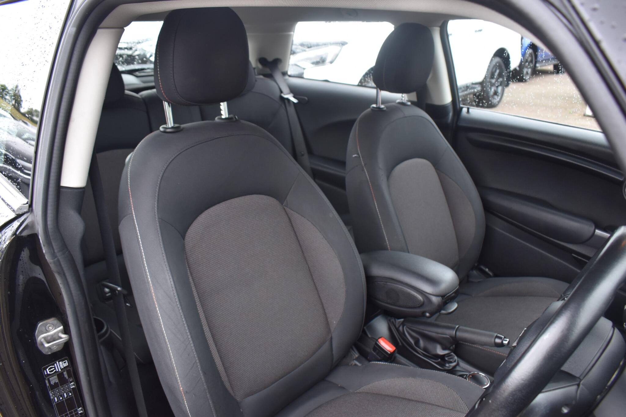 Hatch - 1.5 Cooper Auto Euro 6 (s/s) 3dr - Image 17