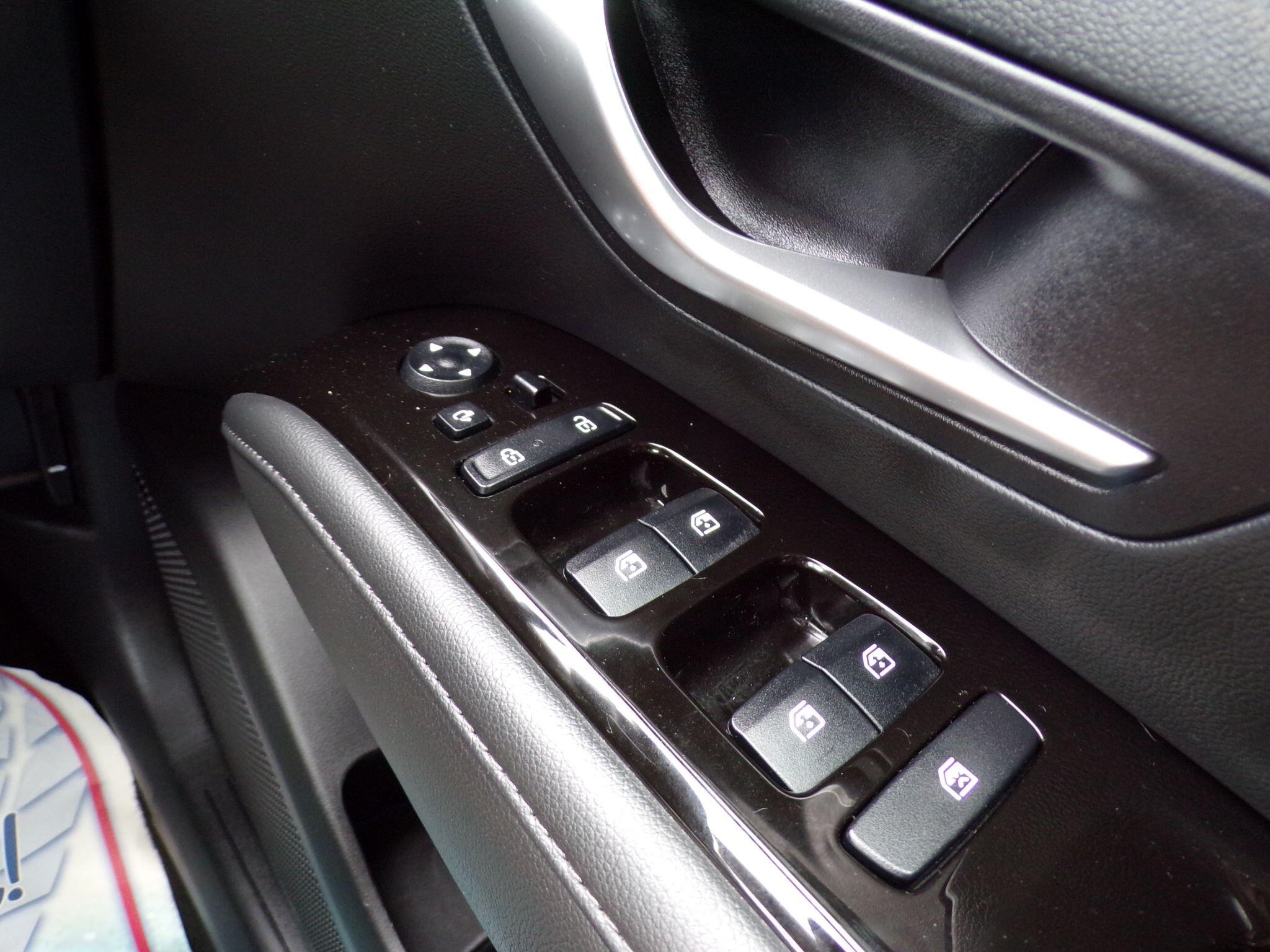 Hyundai Tucson view 30