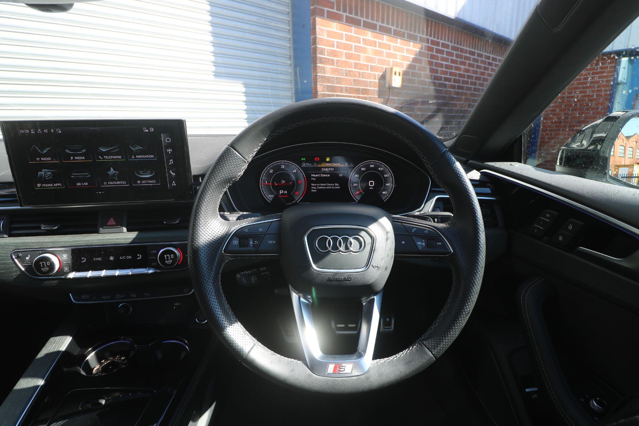 Audi A5 view 22
