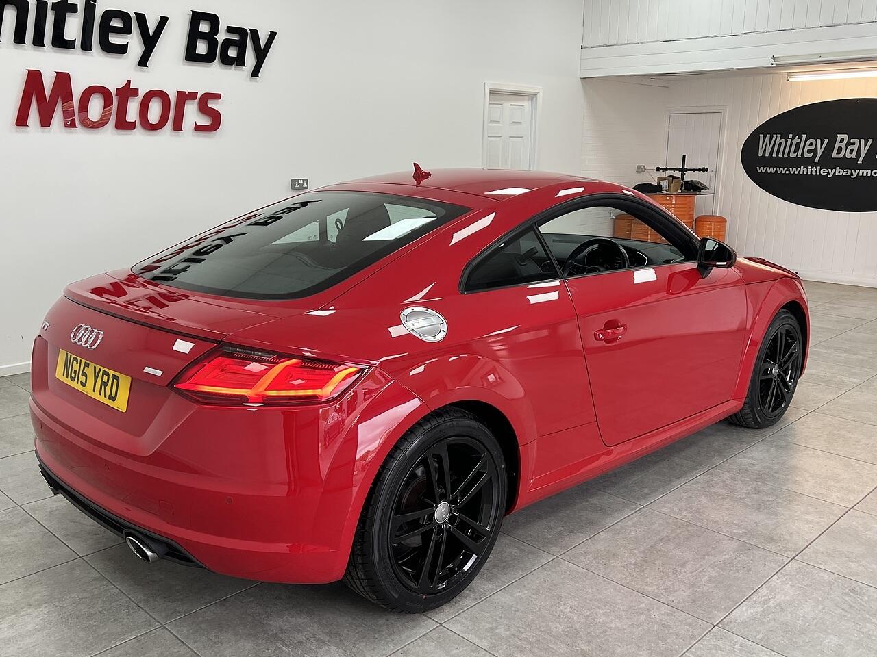 Audi TT view 3