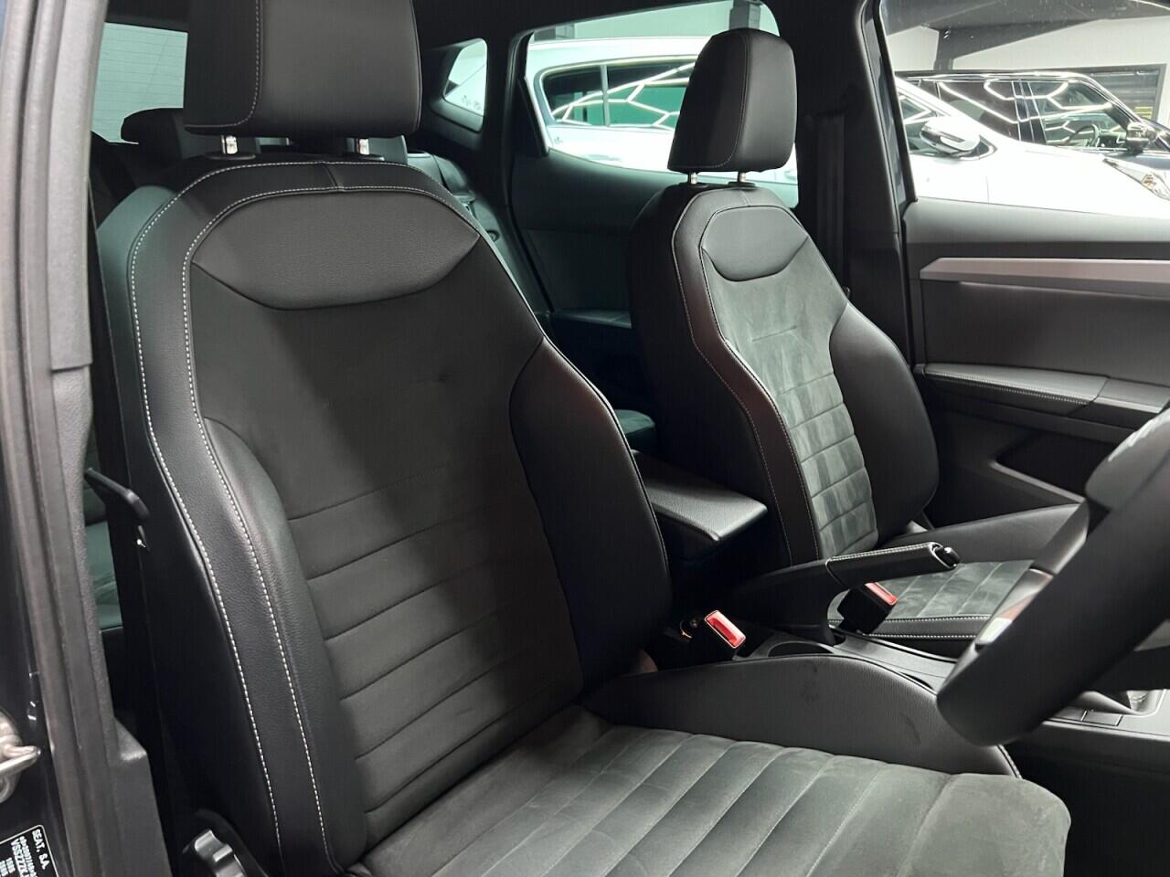 SEAT Ibiza view 38