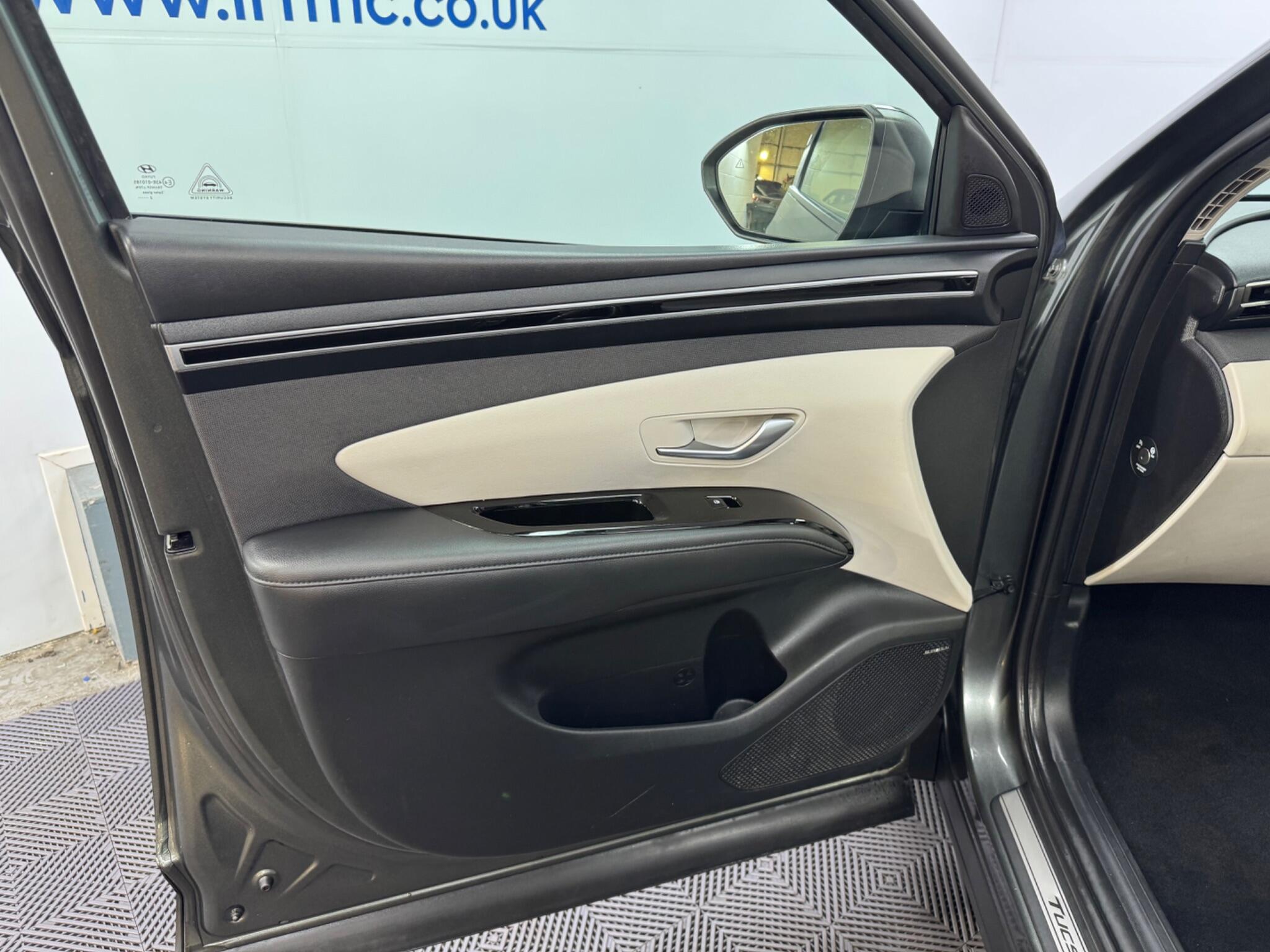 Hyundai Tucson view 41