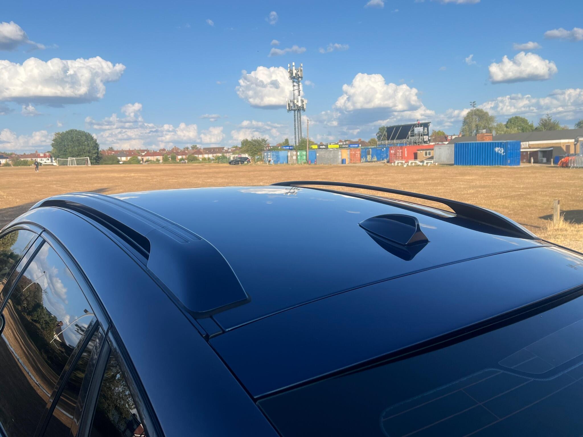 BMW X6 view 21