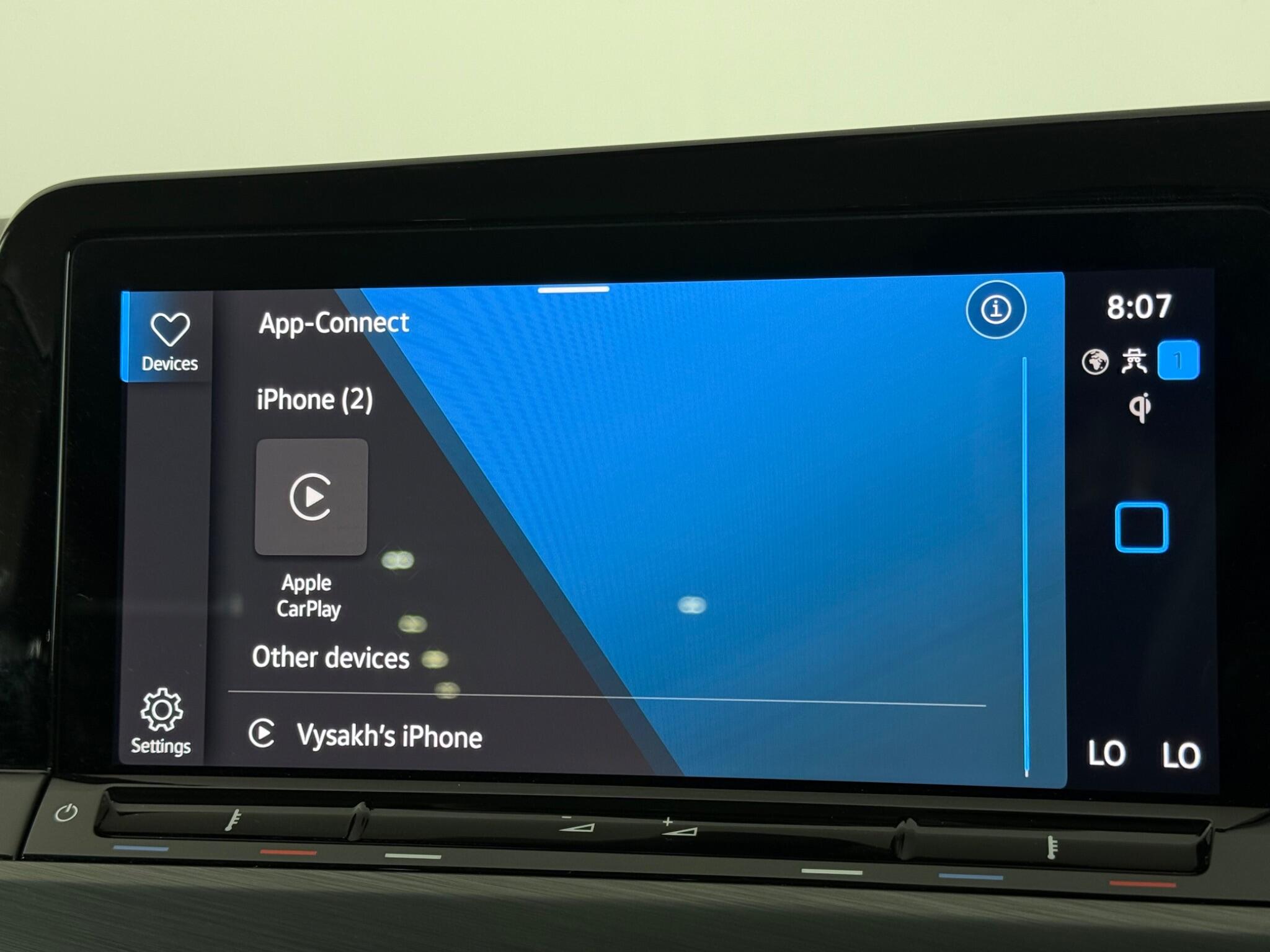 Volkswagen Golf view 25