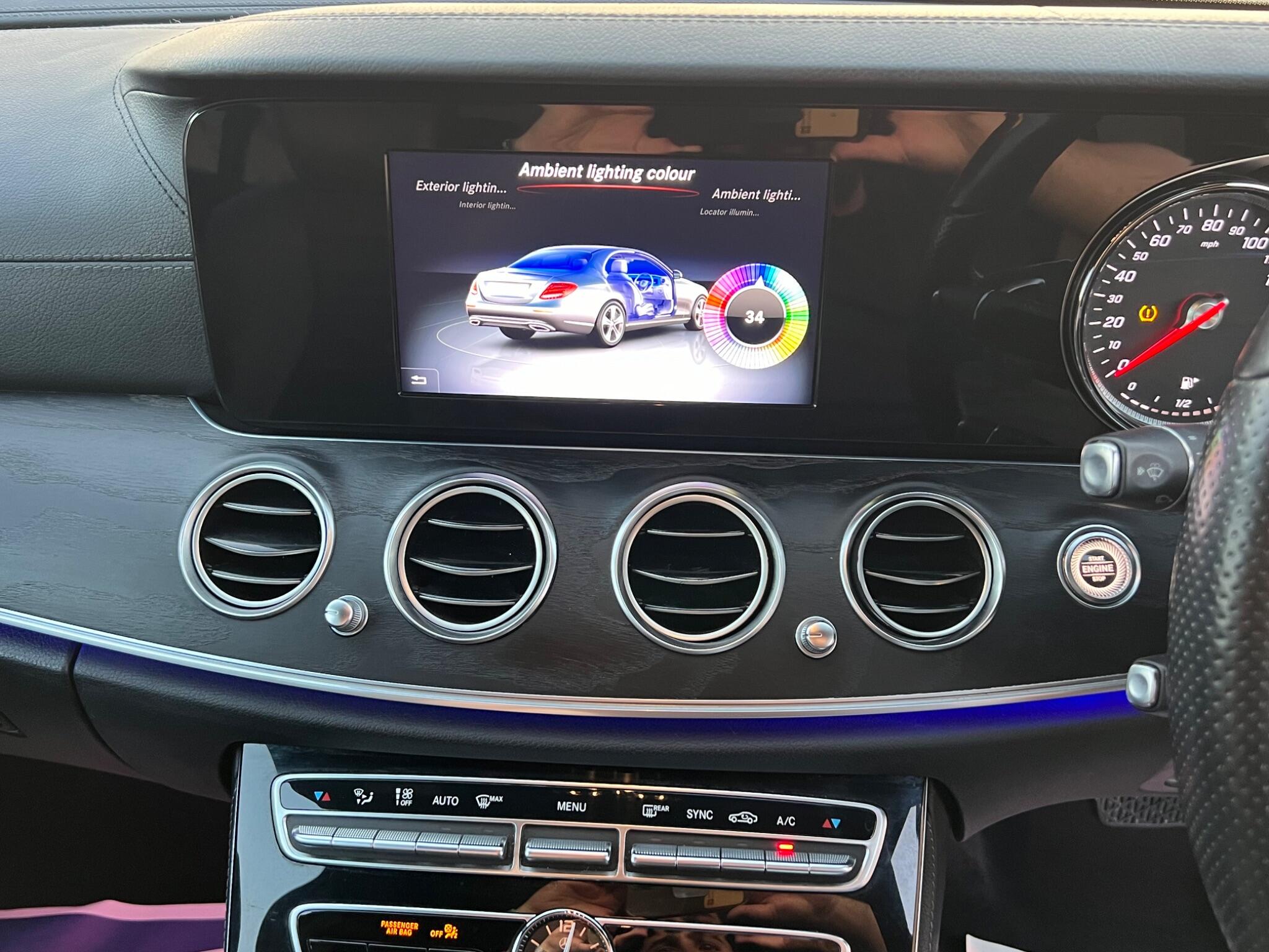 Mercedes-Benz E Class view 40