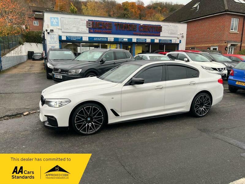2017 BMW 5 Series image 6