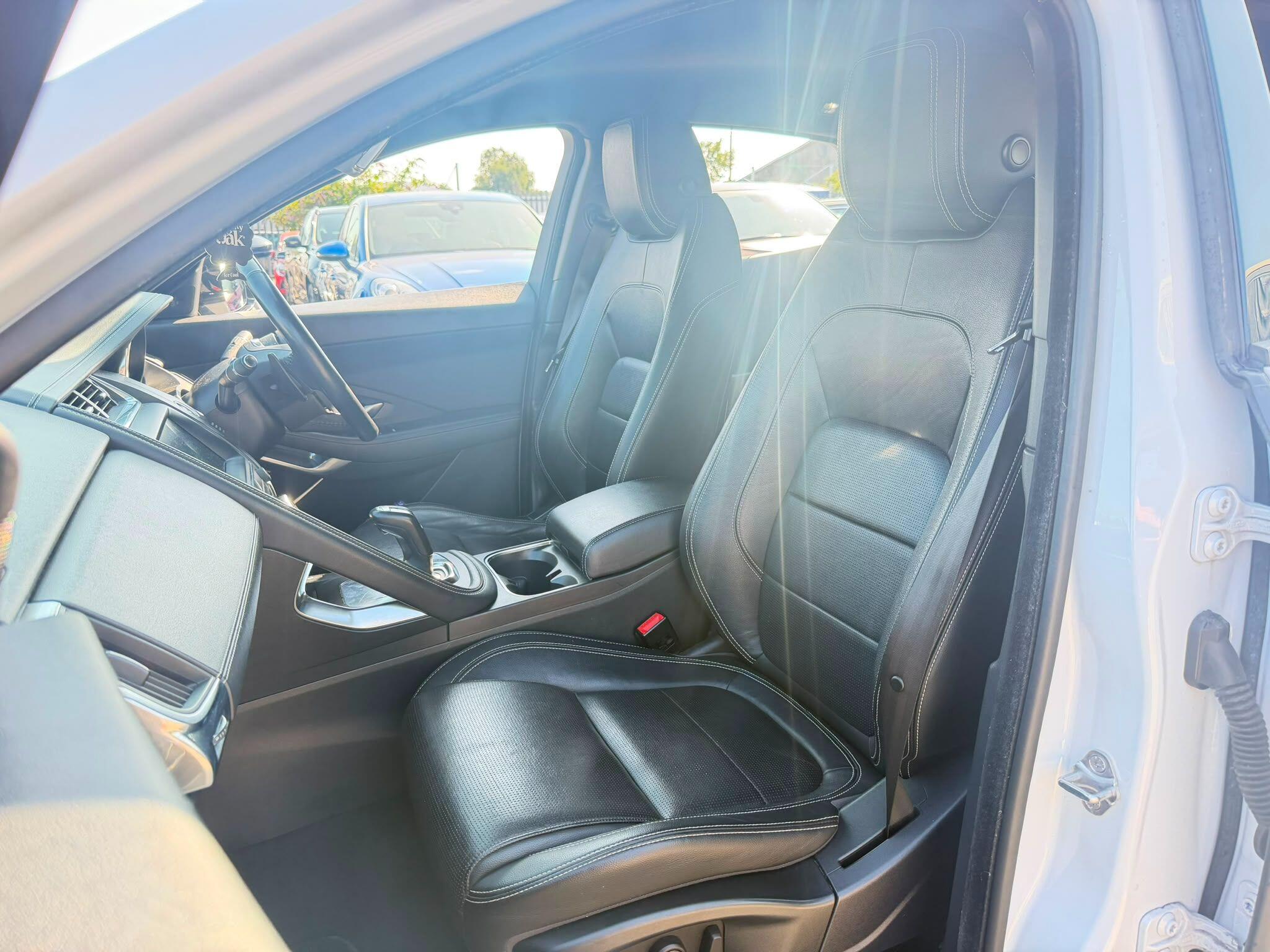 Jaguar E-Pace view 18