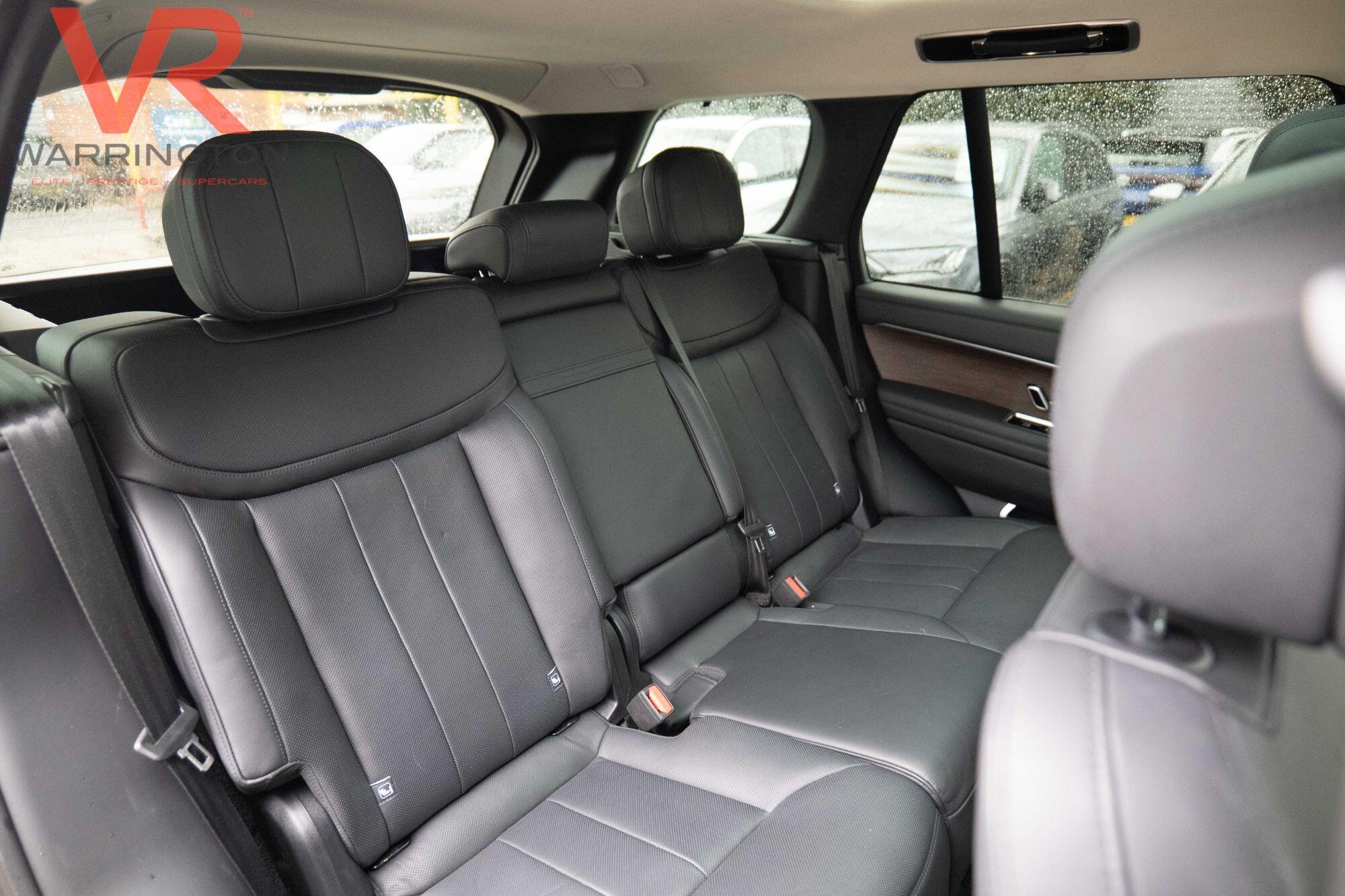 Land Rover Range Rover view 39