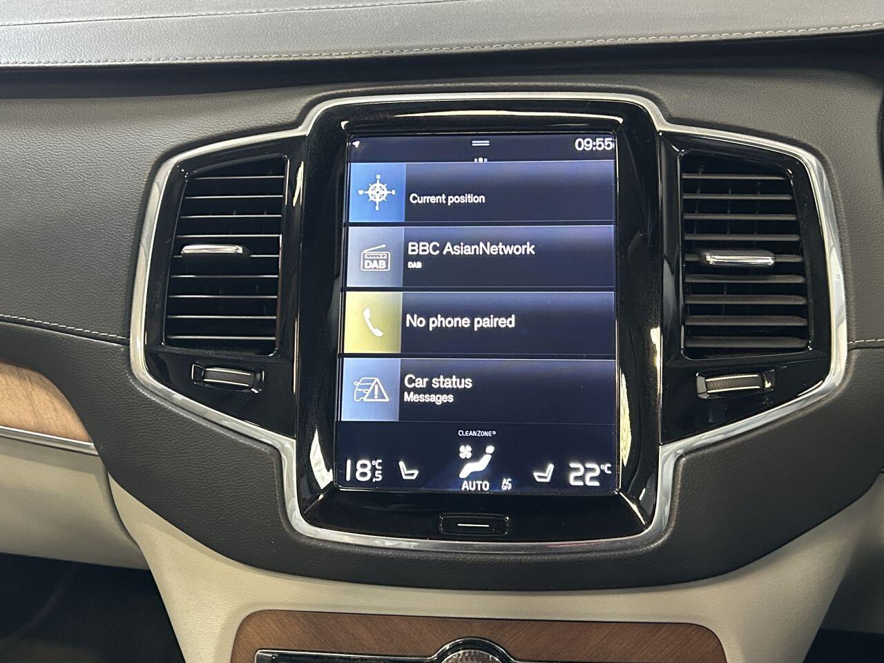 Volvo XC90 view 43