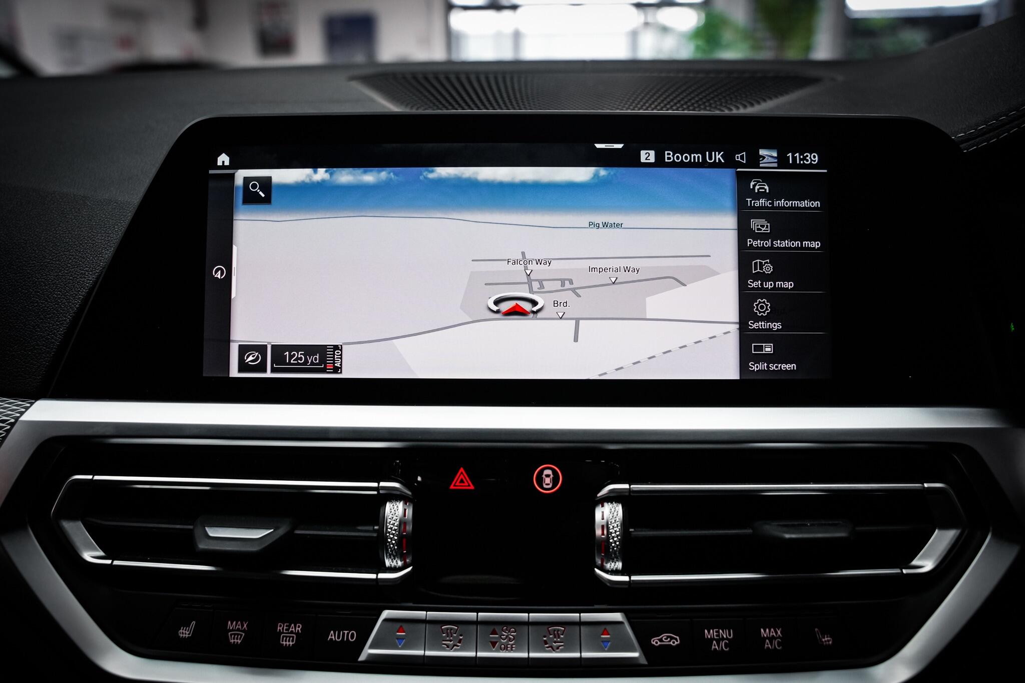 BMW 3 Series view 39