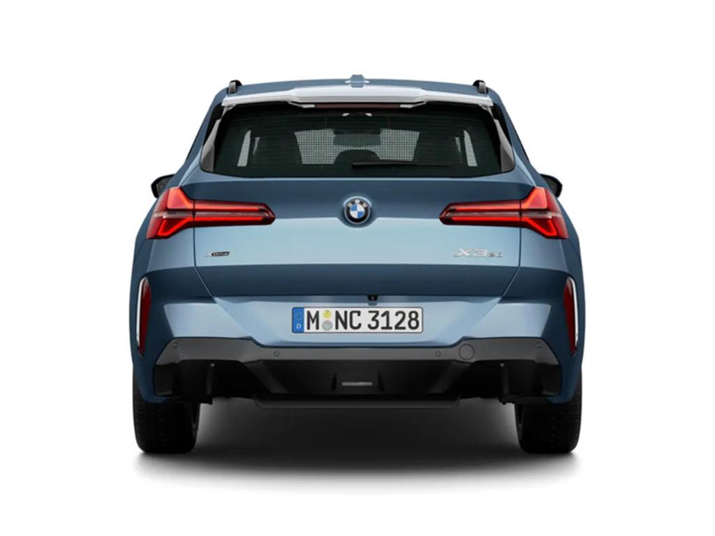 BMW X3 view 4
