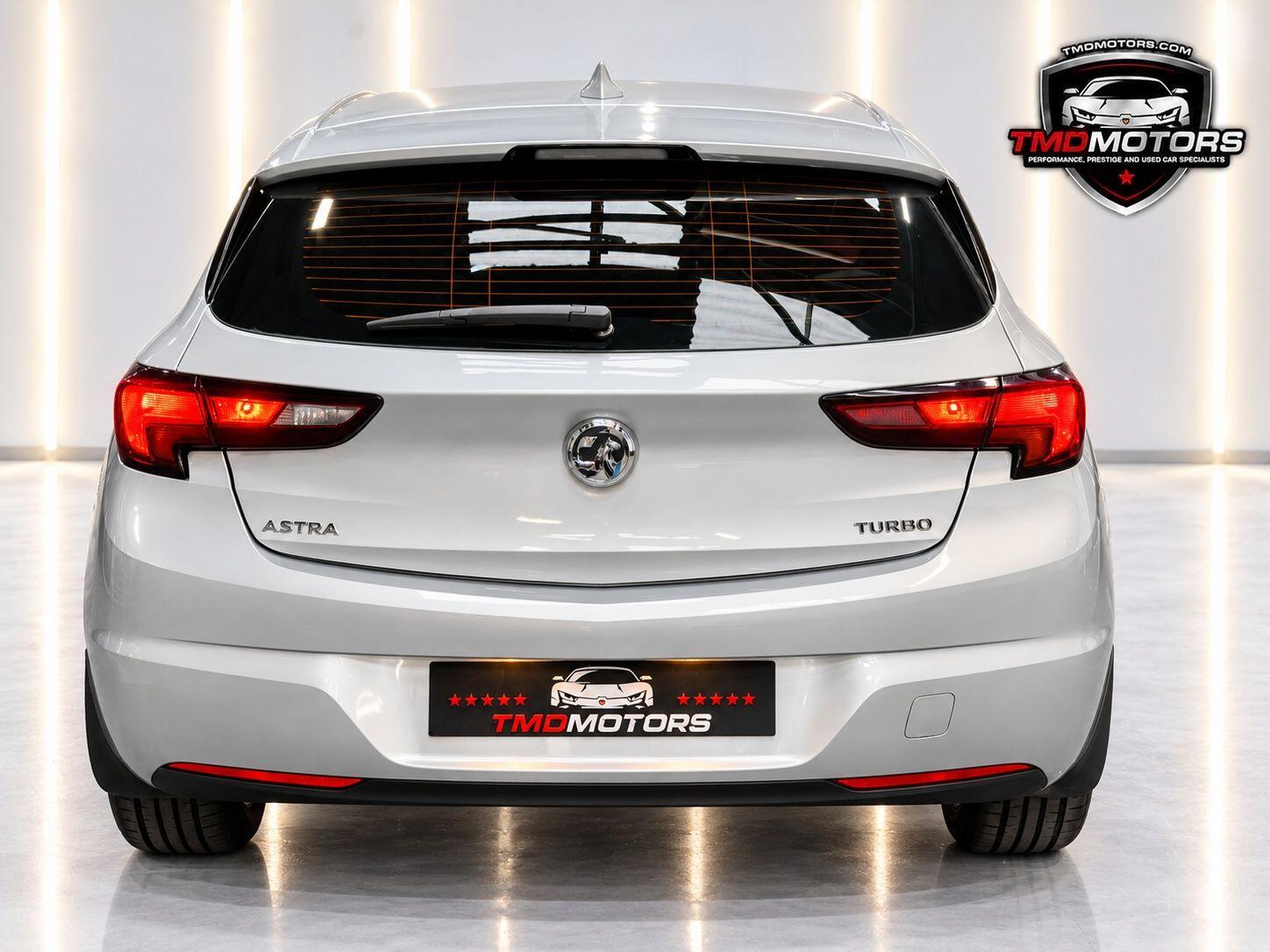 Vauxhall Astra view 7