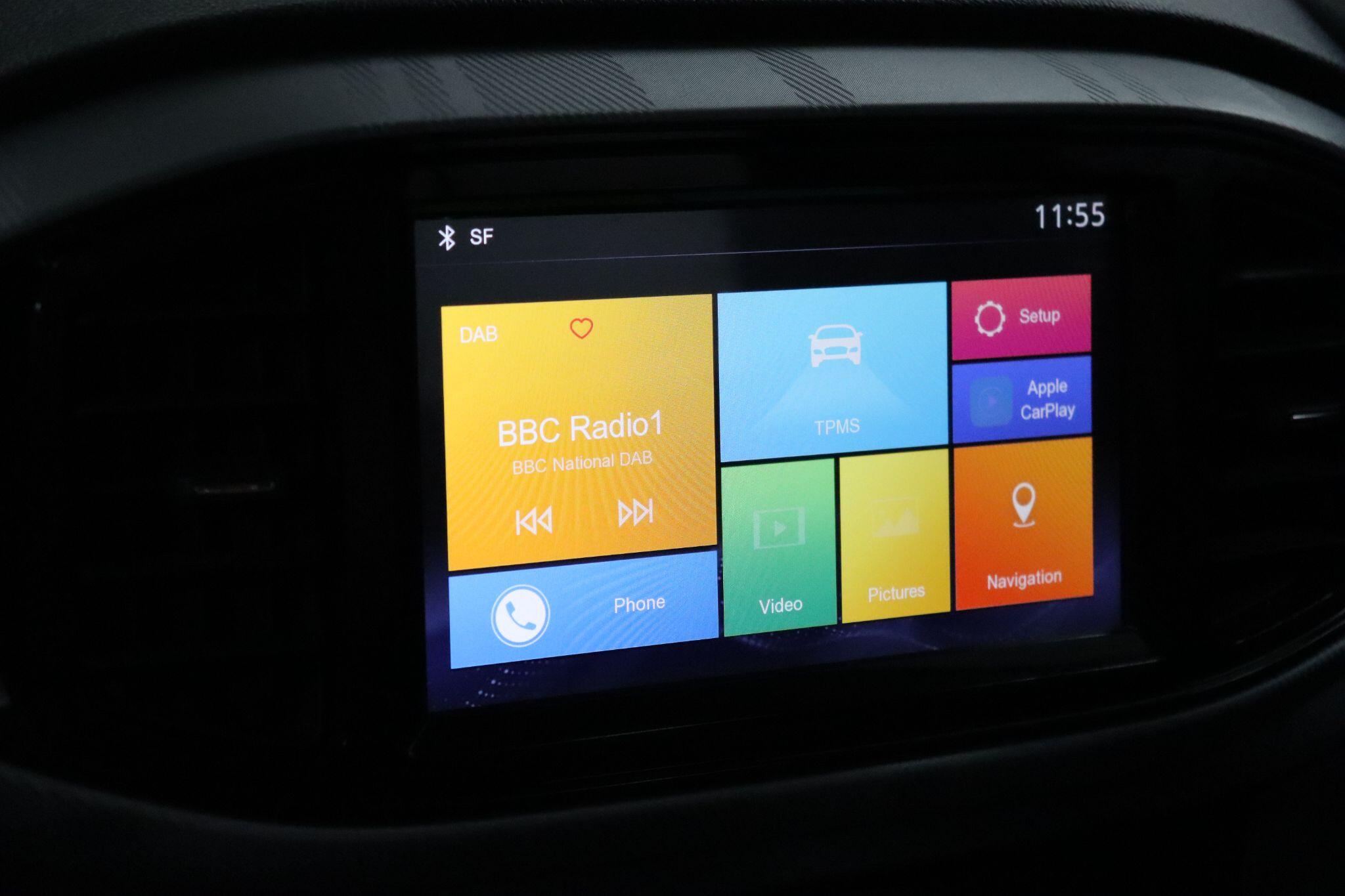 MG MG3 view 40