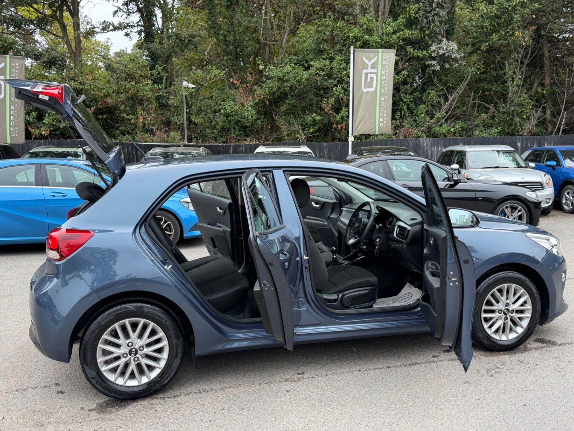 Kia Rio view 20
