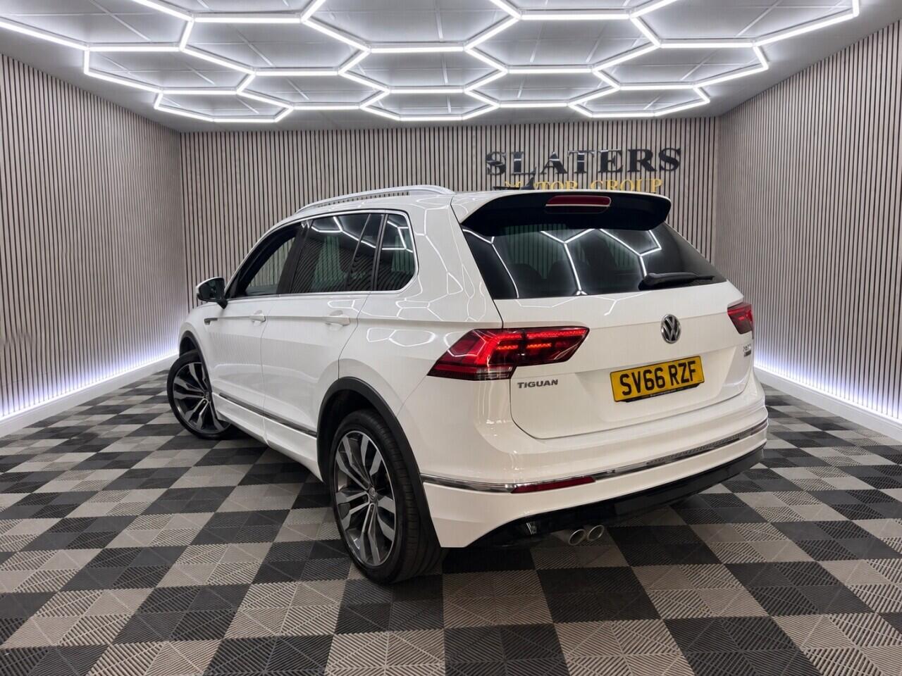 Volkswagen Tiguan view 30