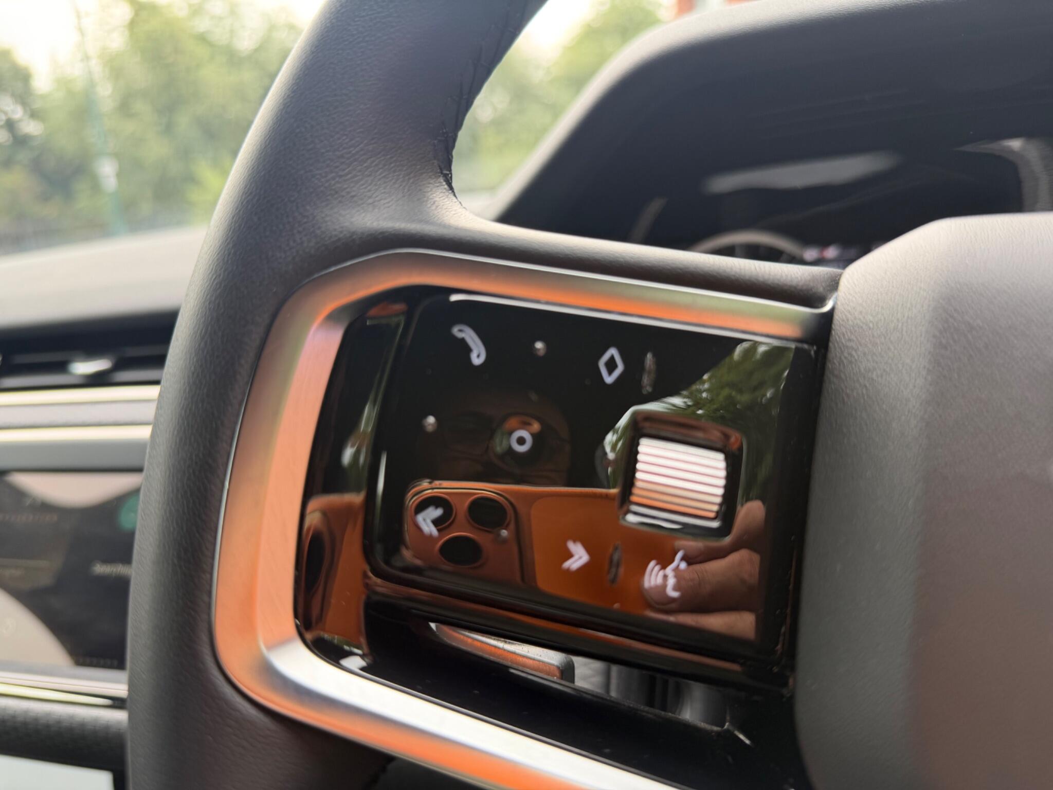 Land Rover Range Rover Evoque view 42