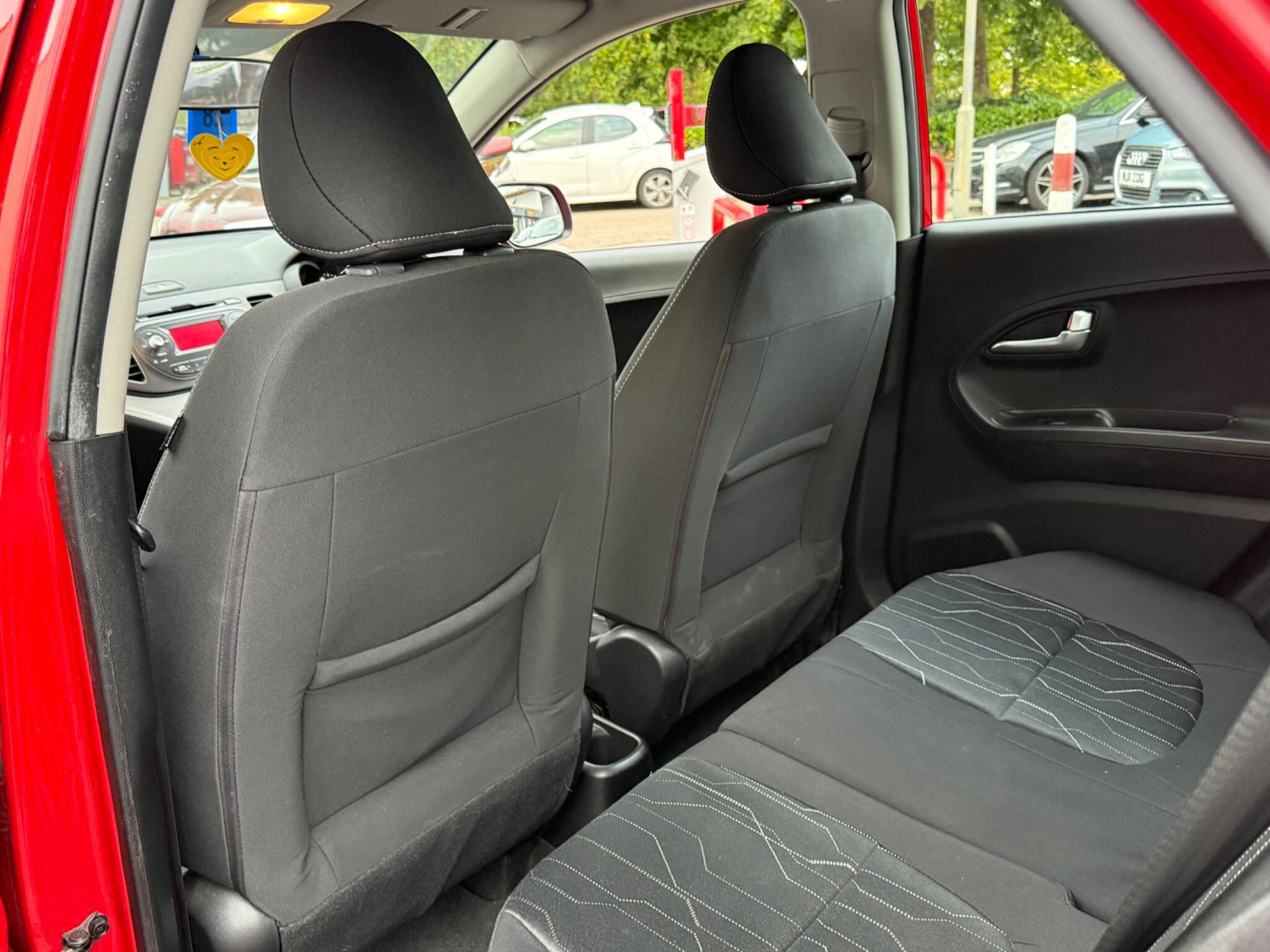 Kia Picanto - Image 47