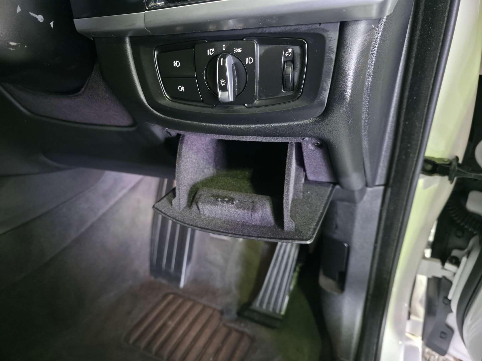 BMW X6 view 18