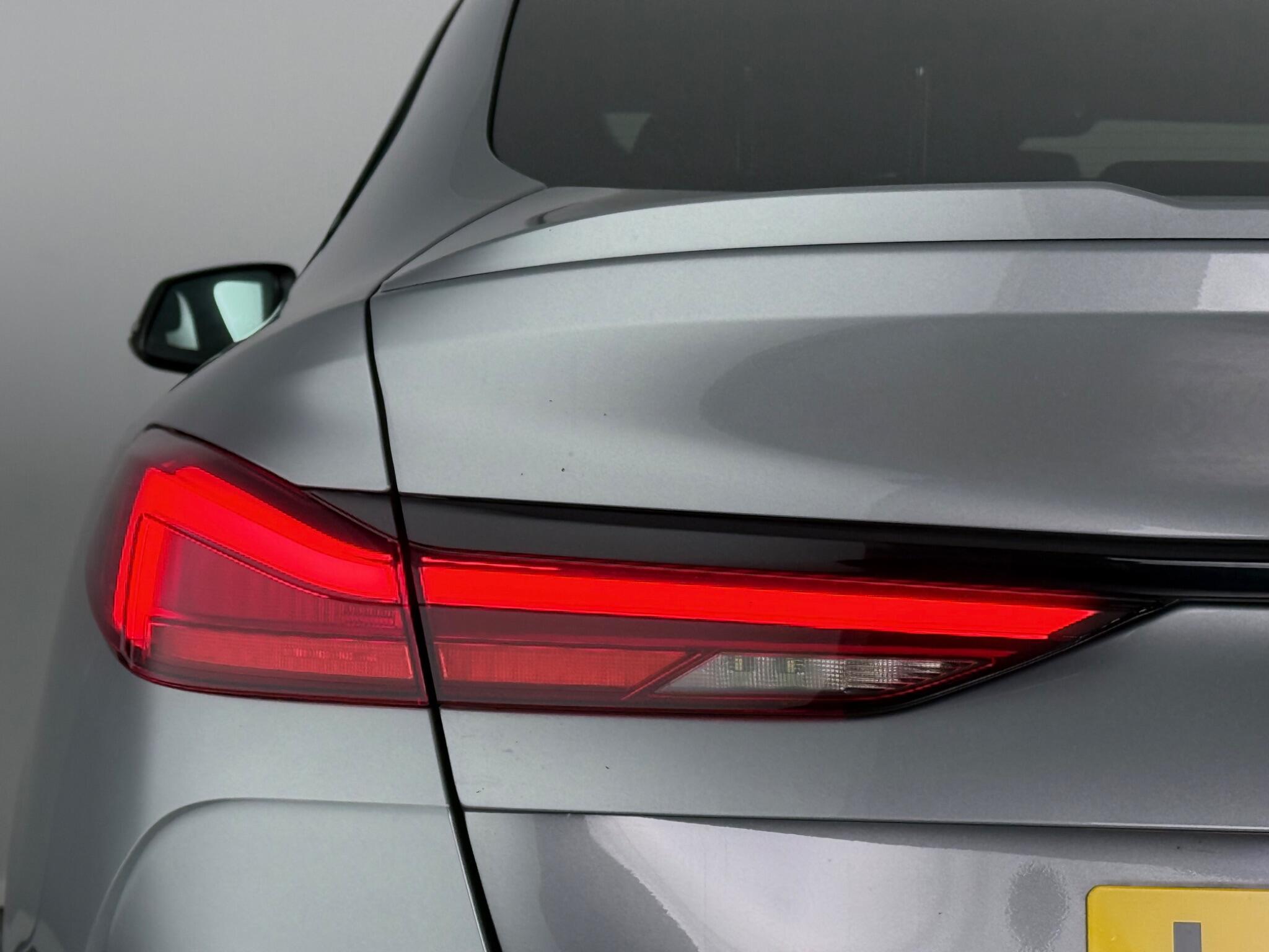 BMW 2 Series view 10
