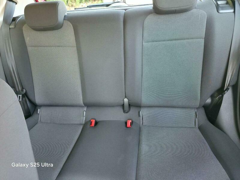 Volkswagen Up! view 57