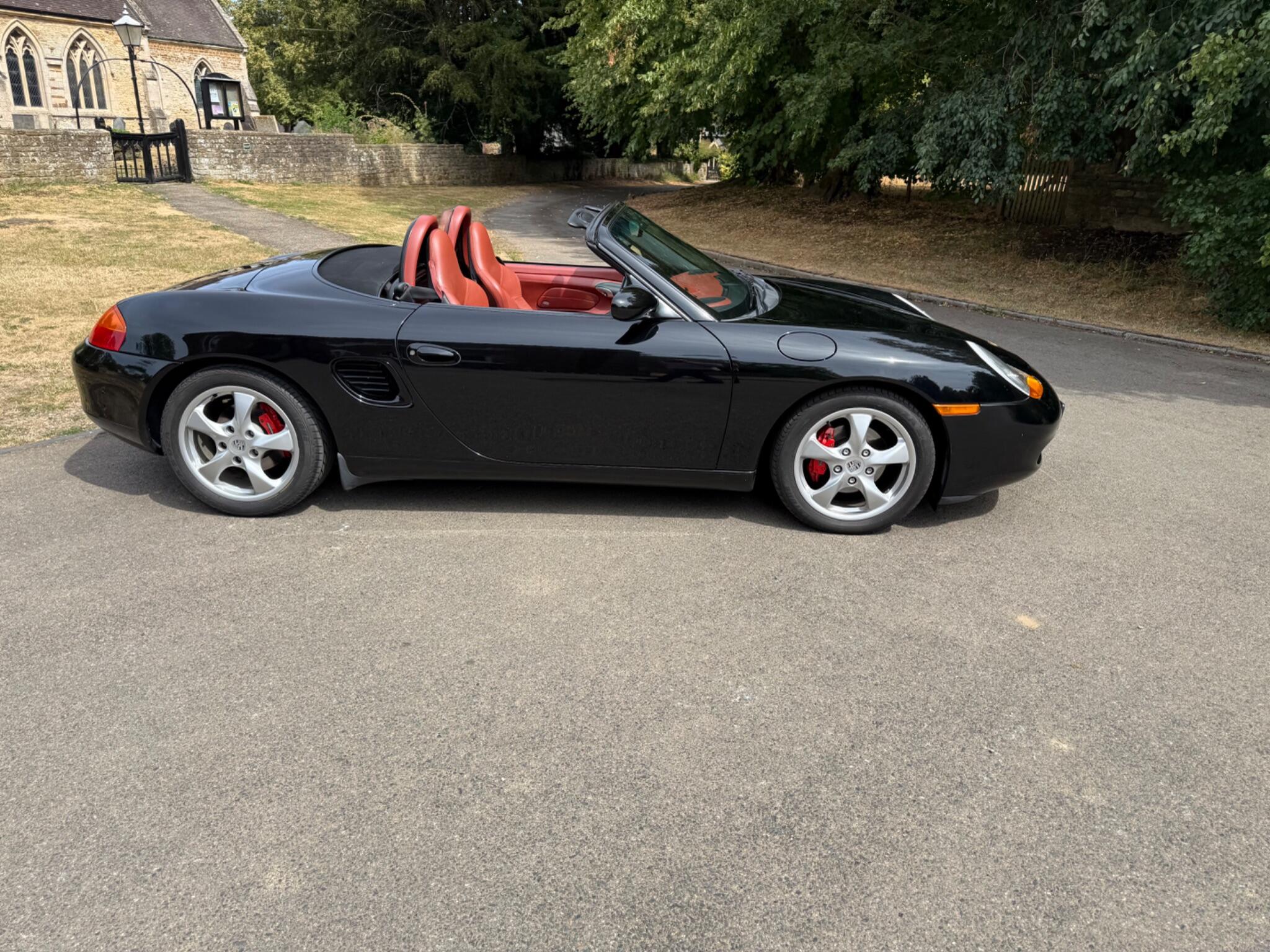 Porsche Boxster 2.7 986 2dr — photo 23 of 86
