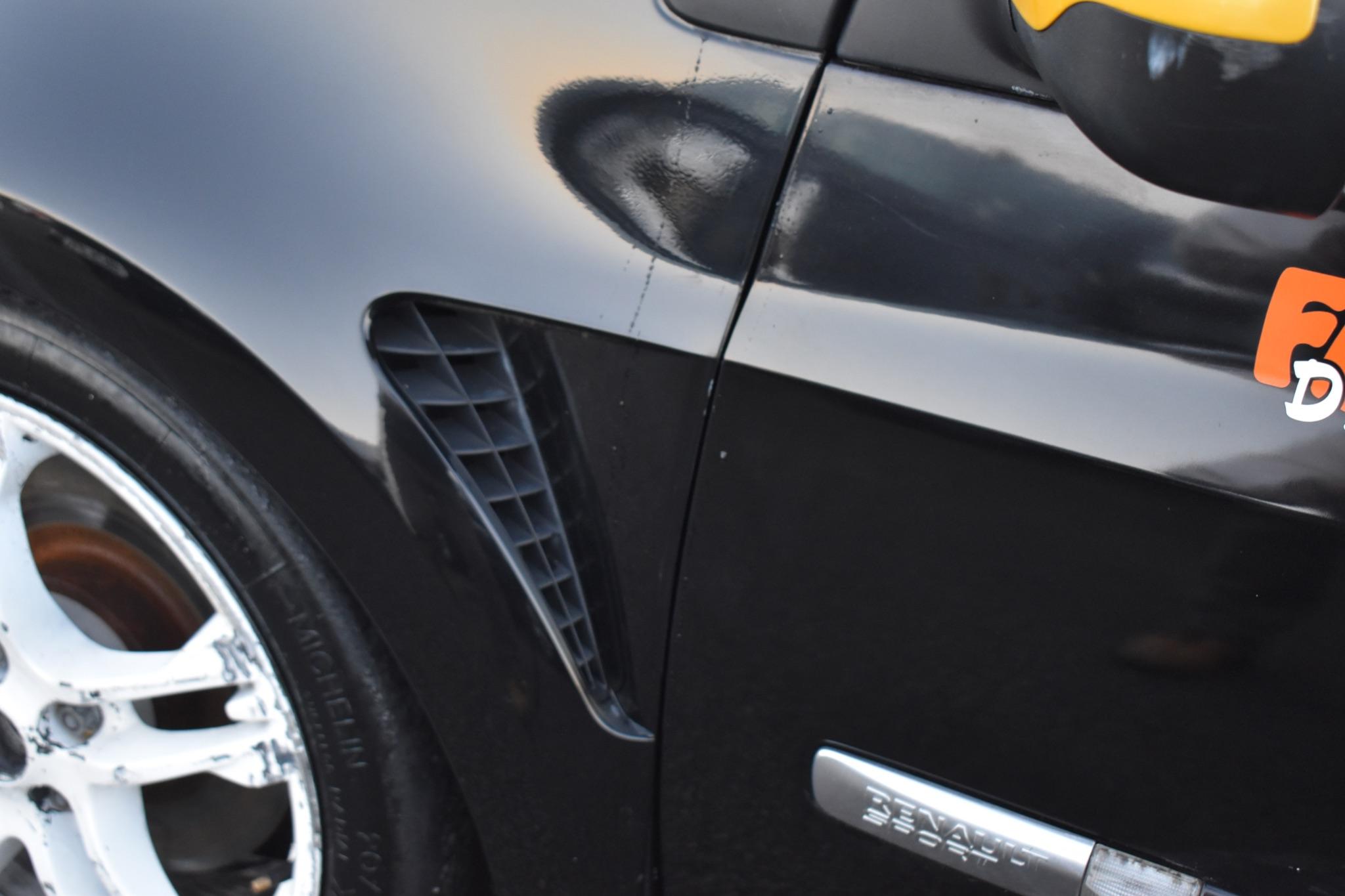 Clio - 2.0 Renaultsport Euro 5 3dr - Image 44