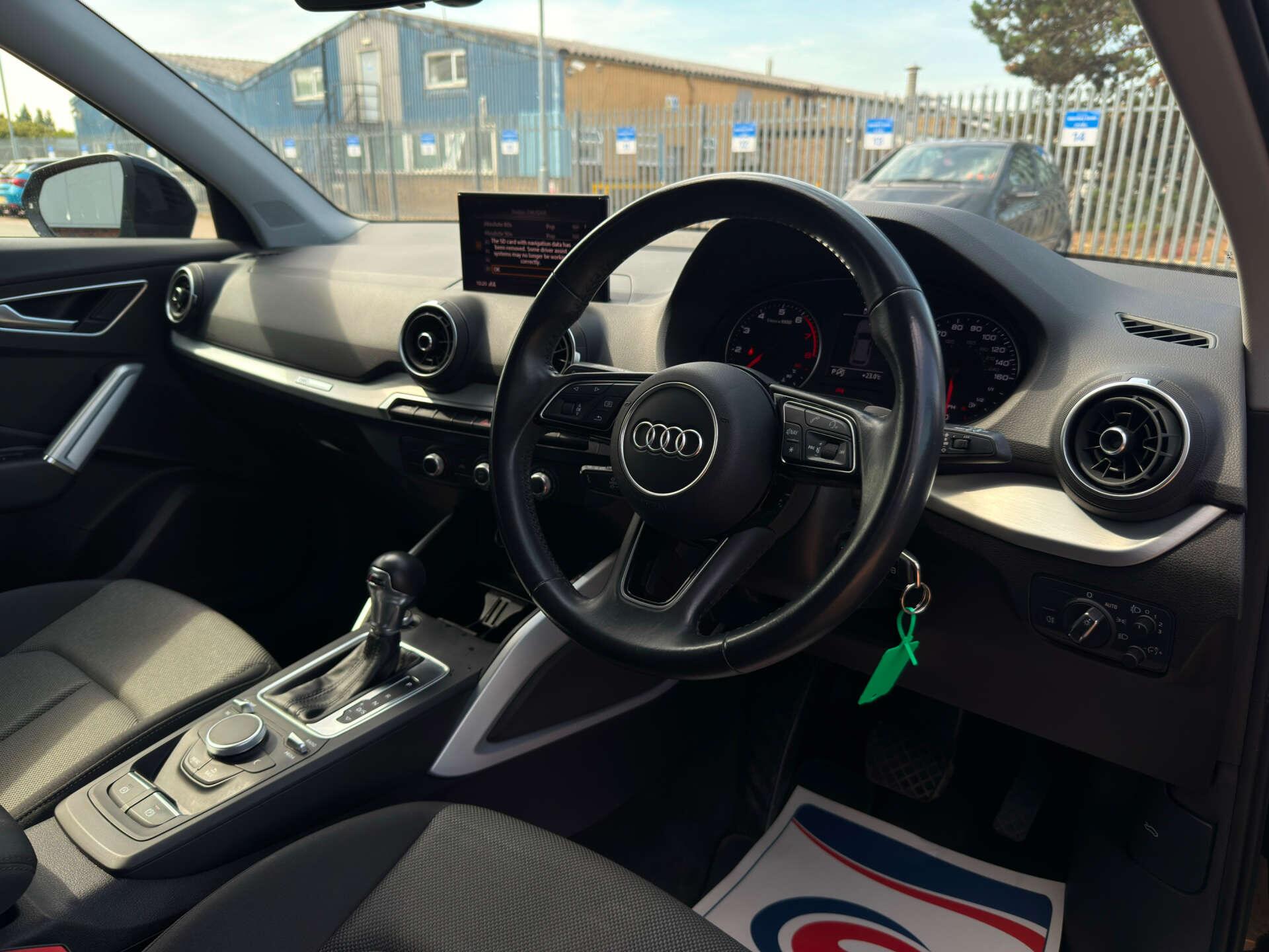 Audi Q2 view 19