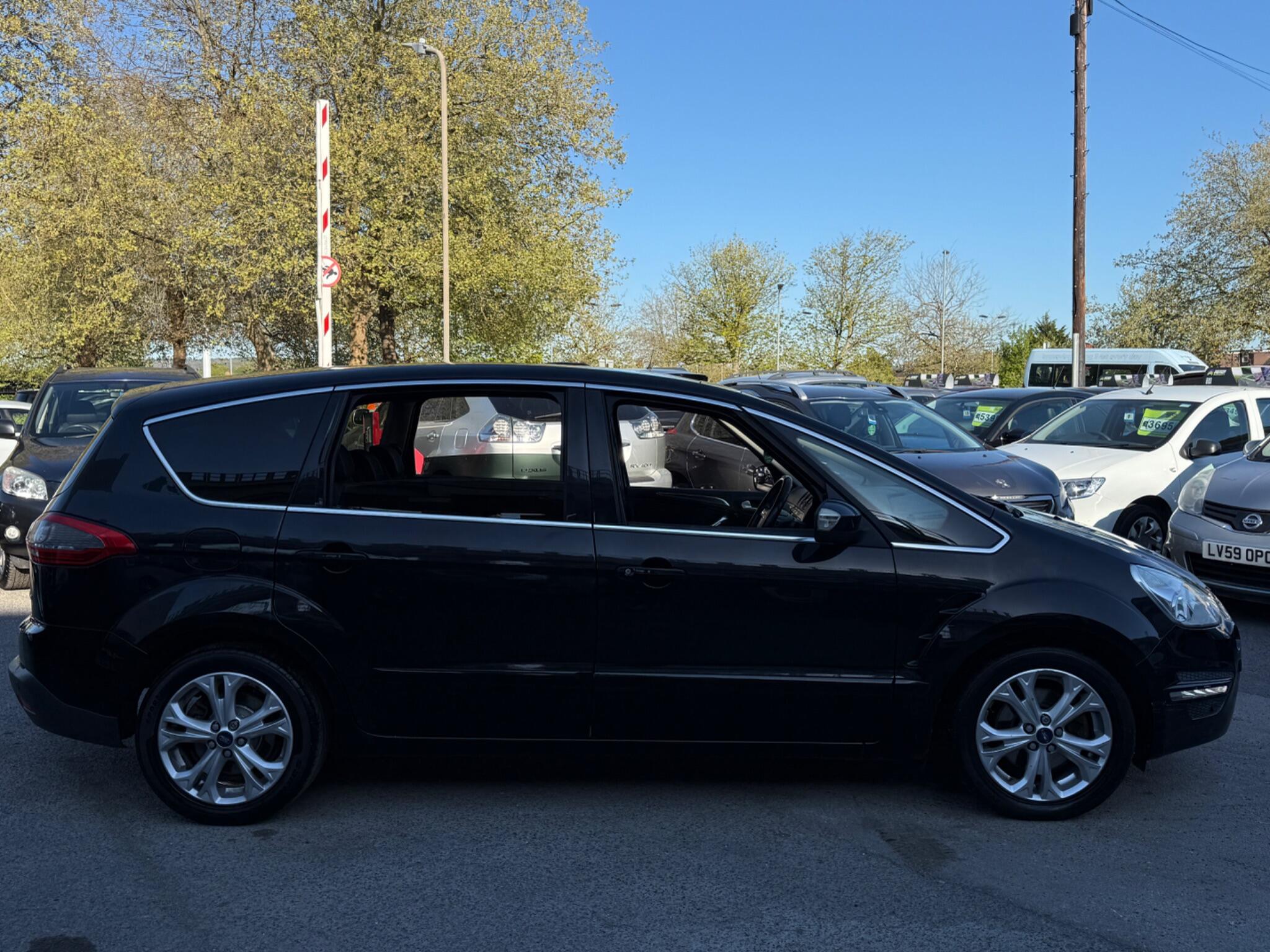 Ford S-Max - Image 7