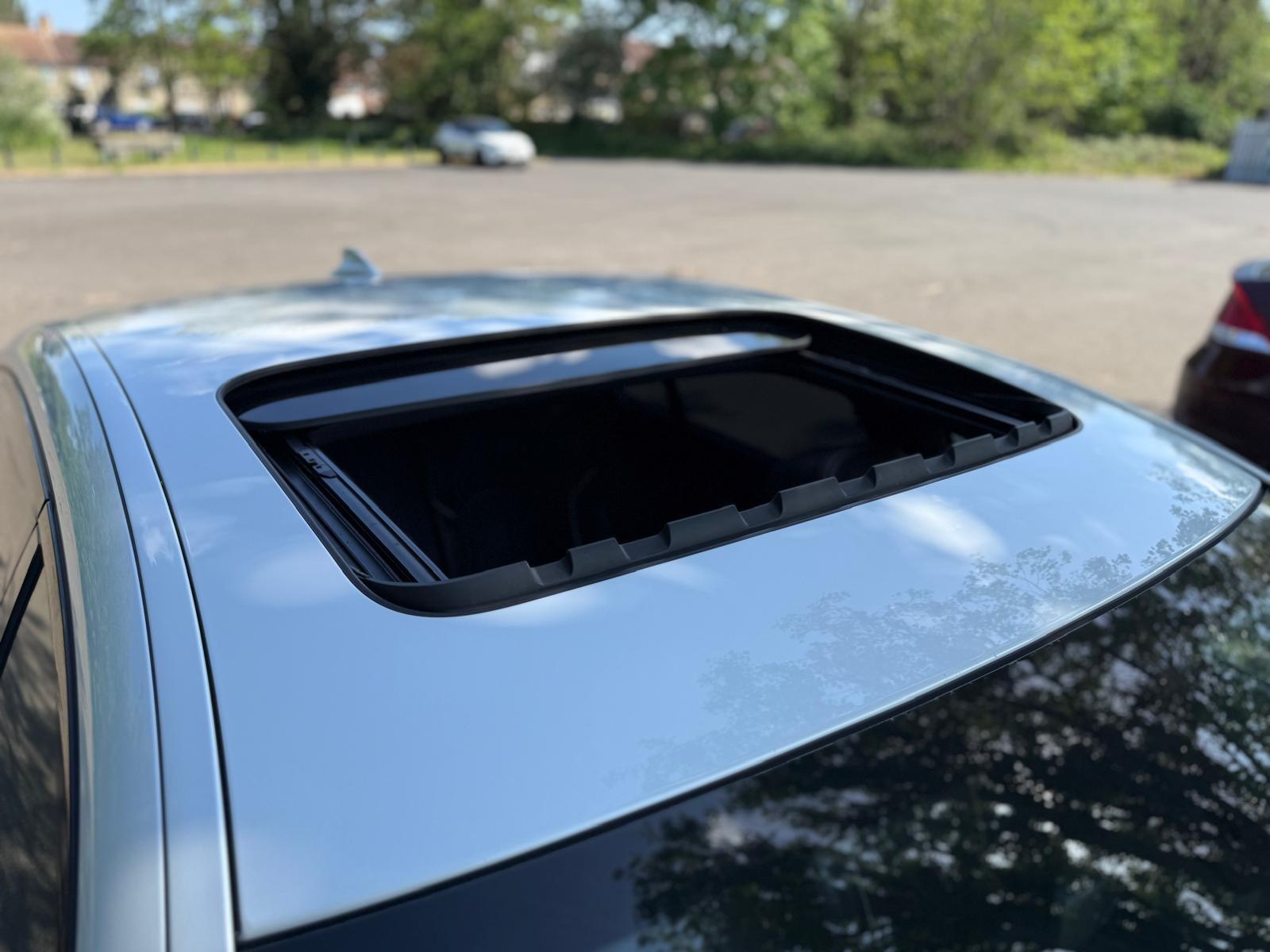 BMW 7 Series view 61