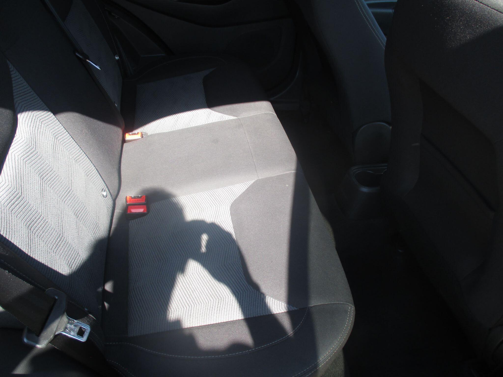 Ford Ka+ view 29