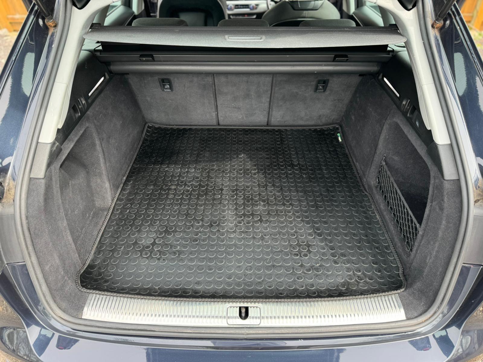 Audi A4 view 51