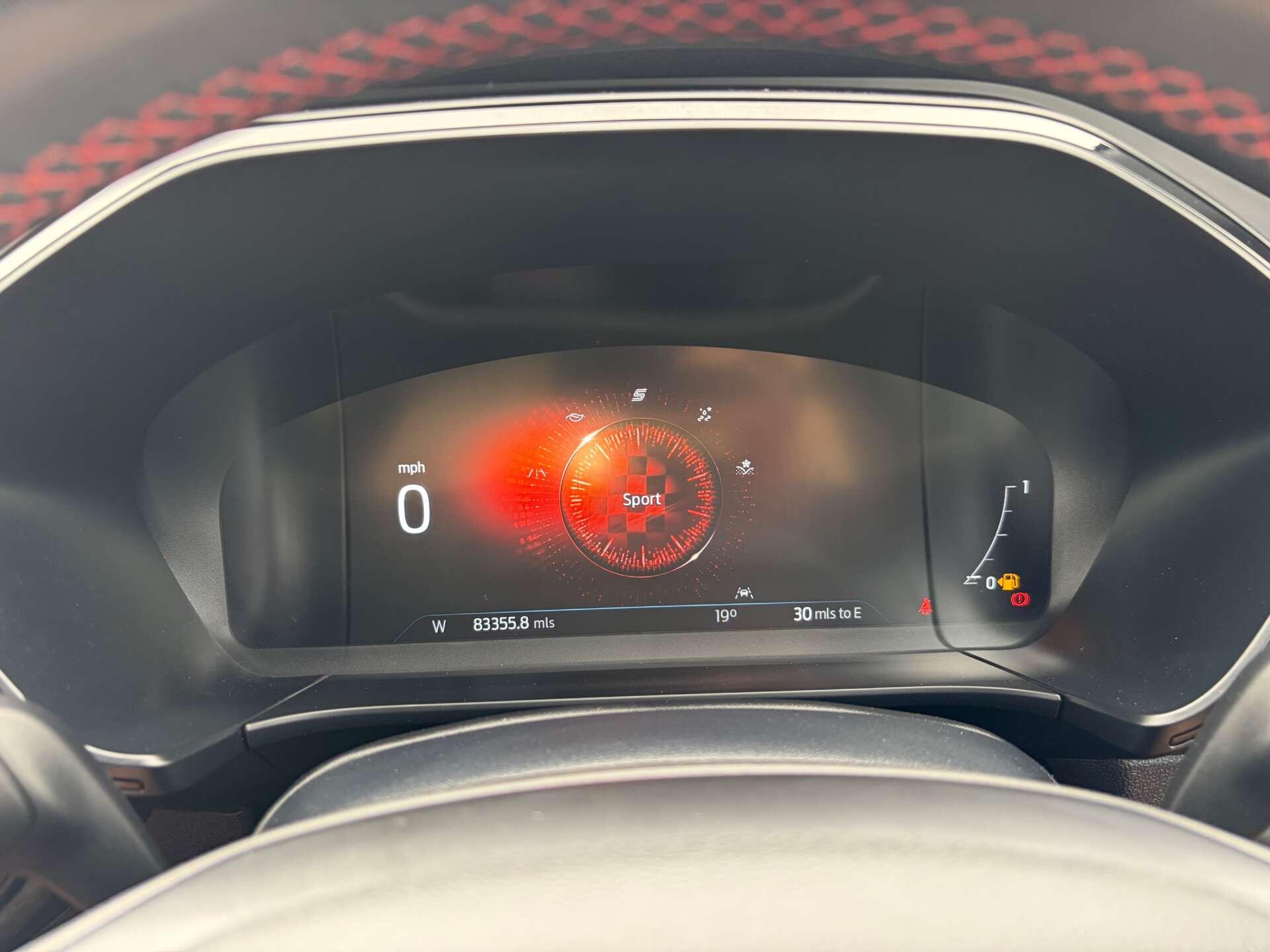 Ford Kuga view 55