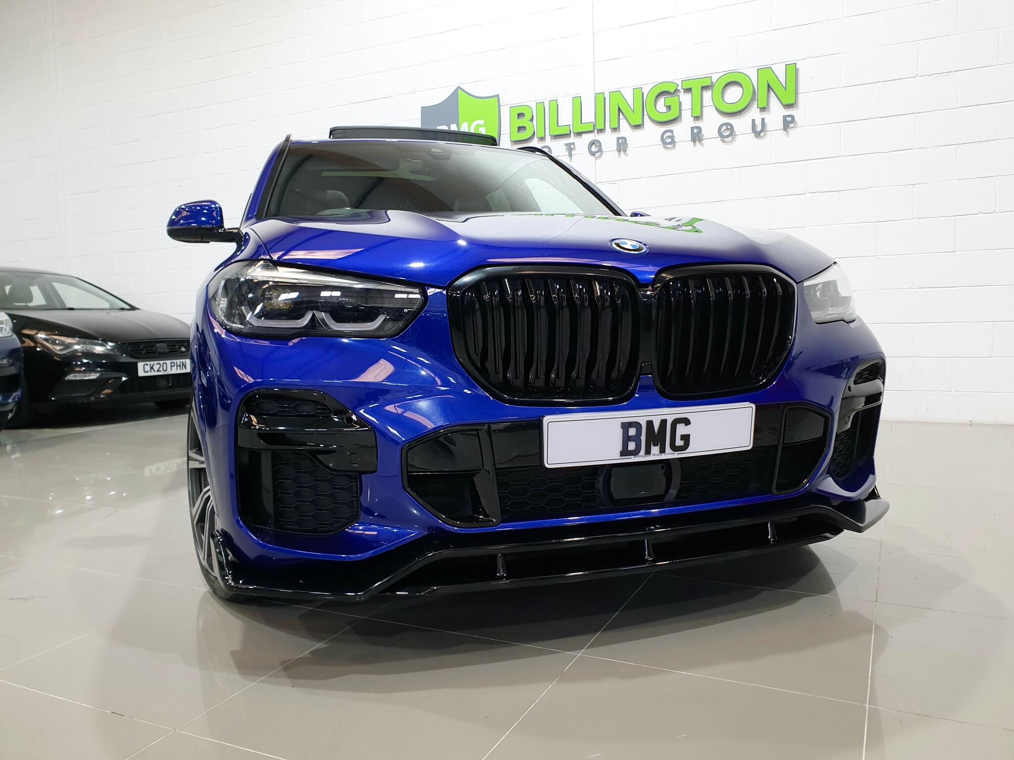 BMW X5 view 13
