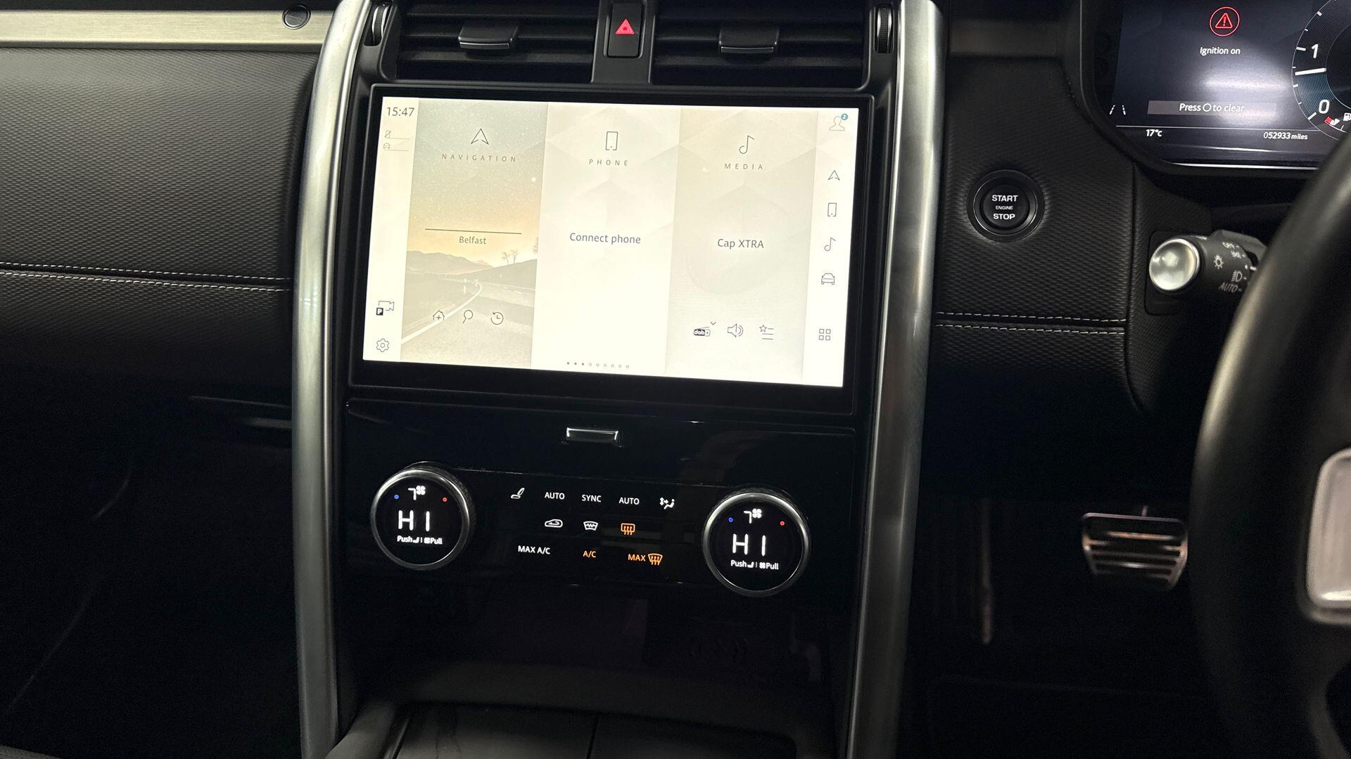 Land Rover Discovery view 14