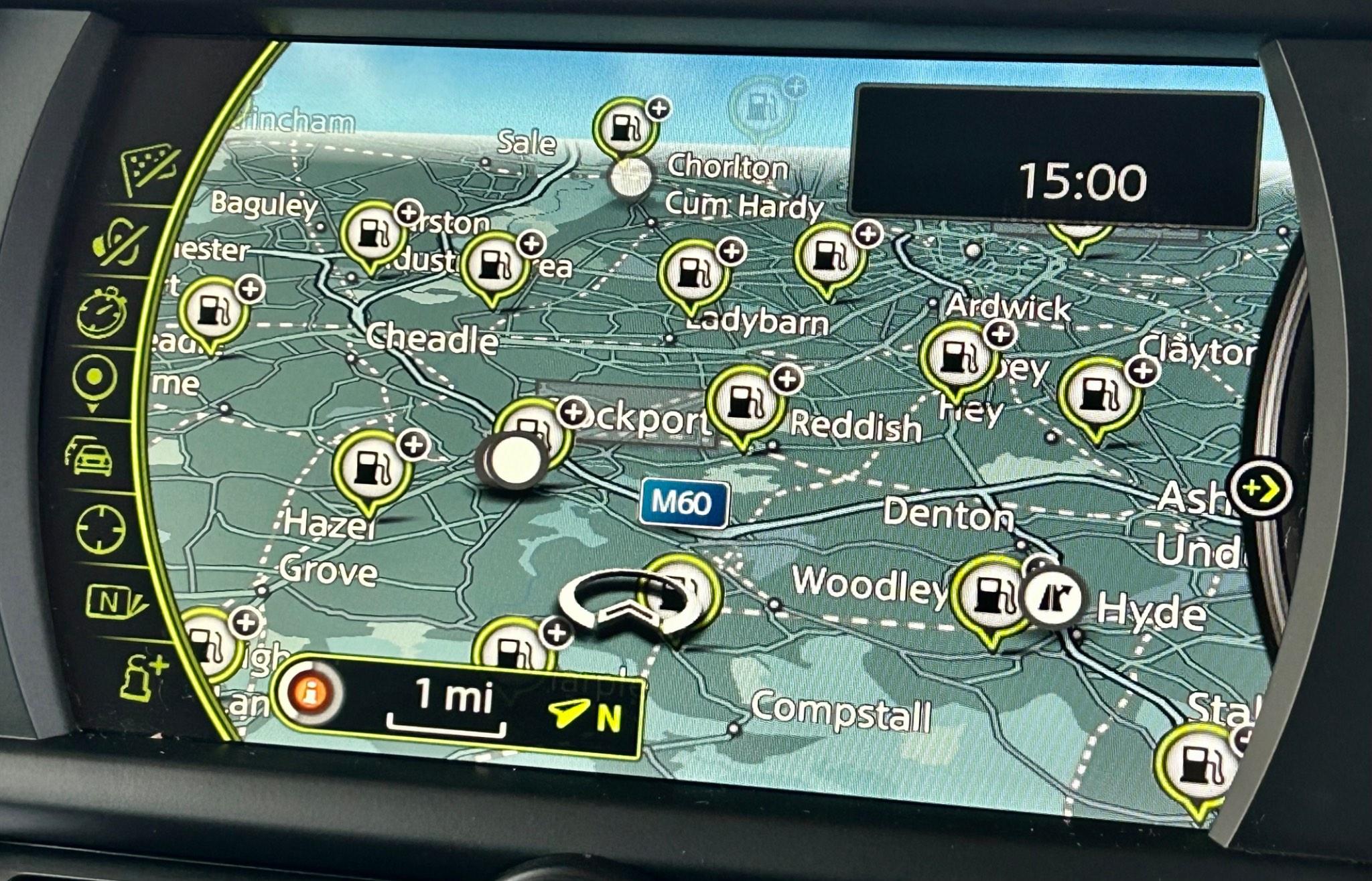 Mini Hatch view 19