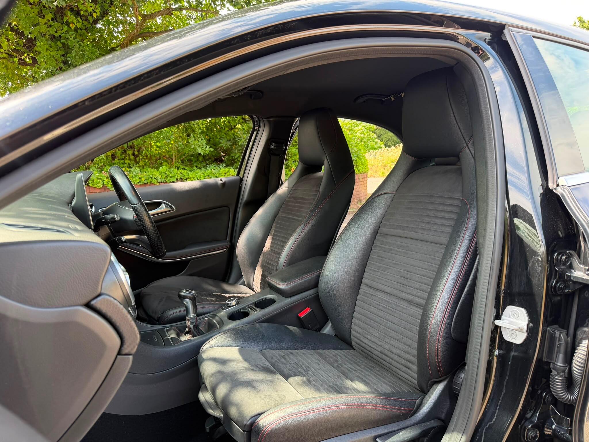 Mercedes-Benz A-Class view 13