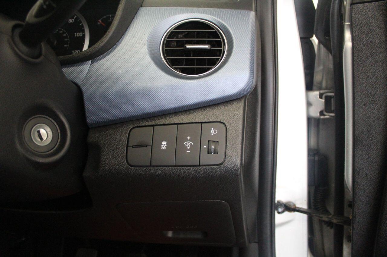 Hyundai i10 view 44