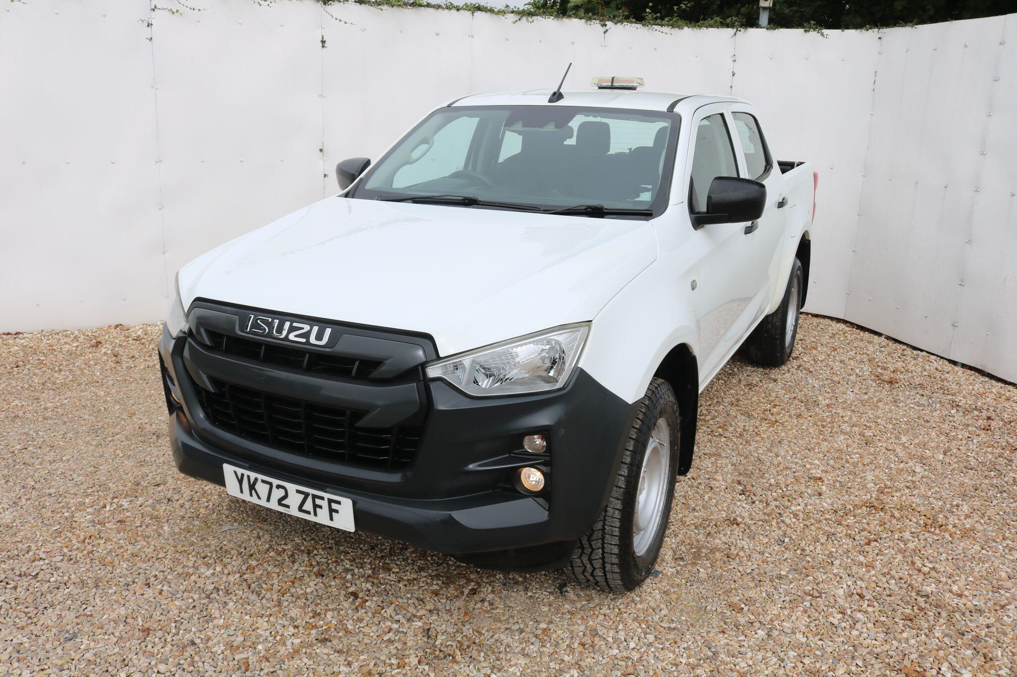 Isuzu D-Max view 15