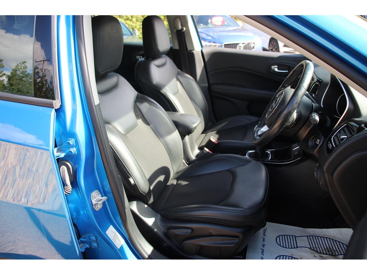 Jeep Compass view 15