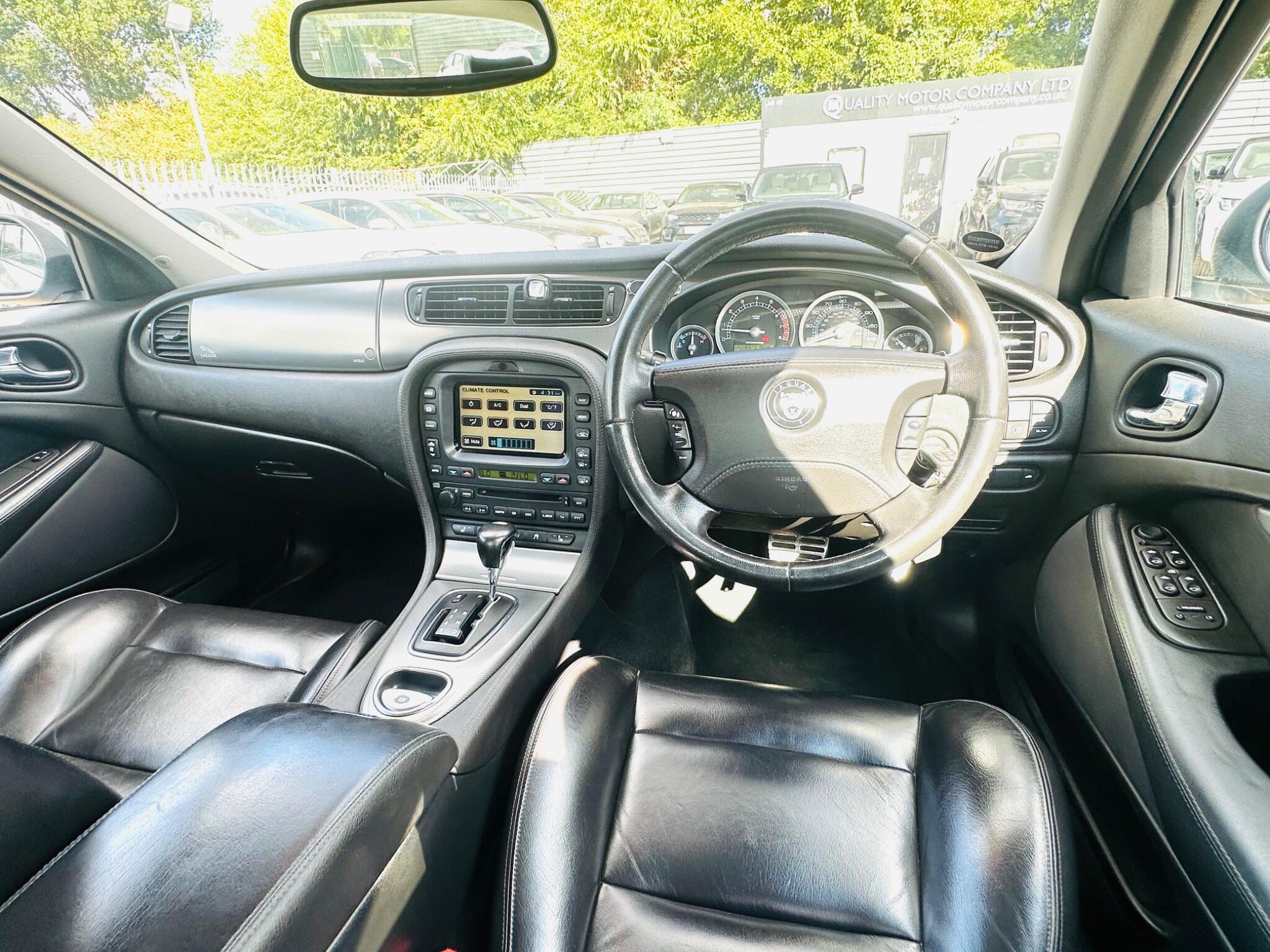 Jaguar S-Type view 23