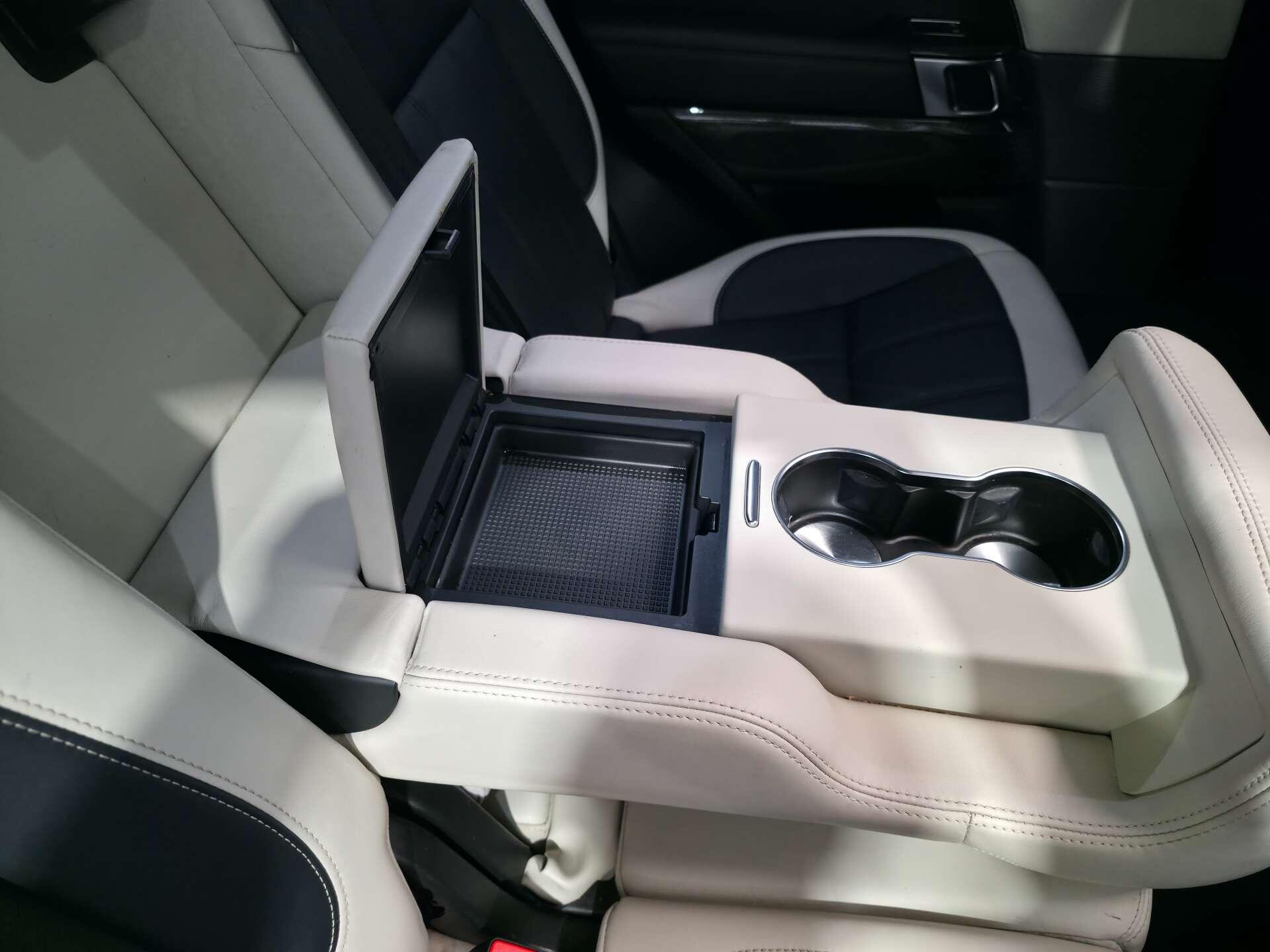 Land Rover Range Rover Sport view 74